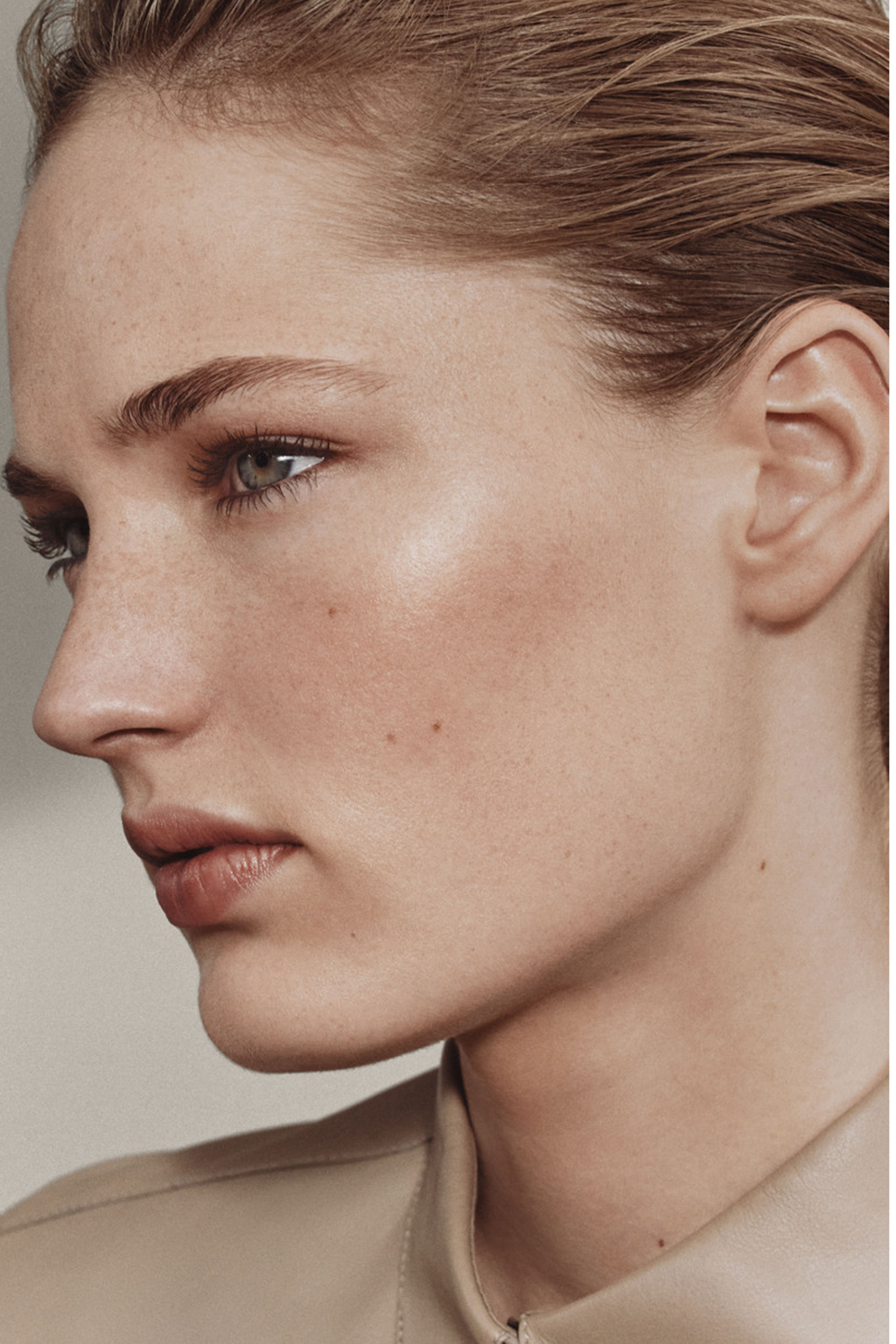 ماسكارا Trait d'Herm&egrave;s, Revitalizing Care