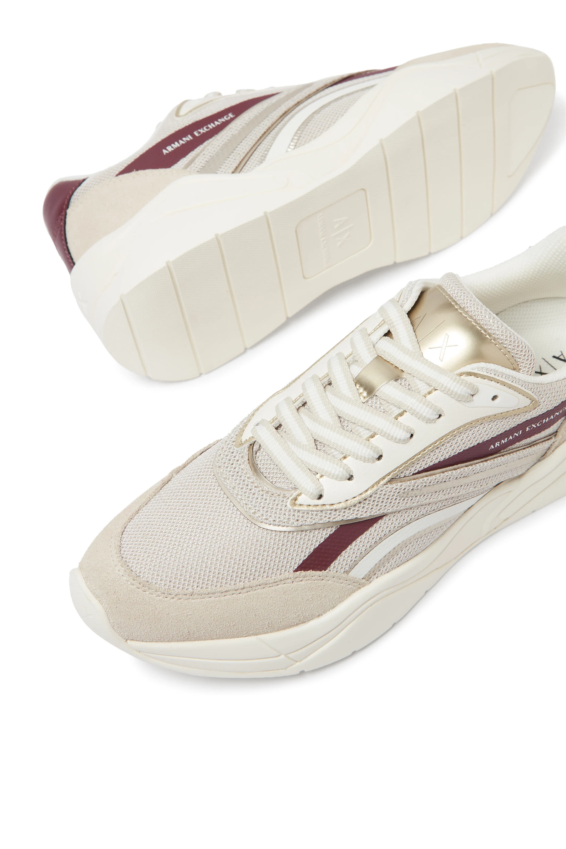 سنيكرز شير بكاحل منخفض