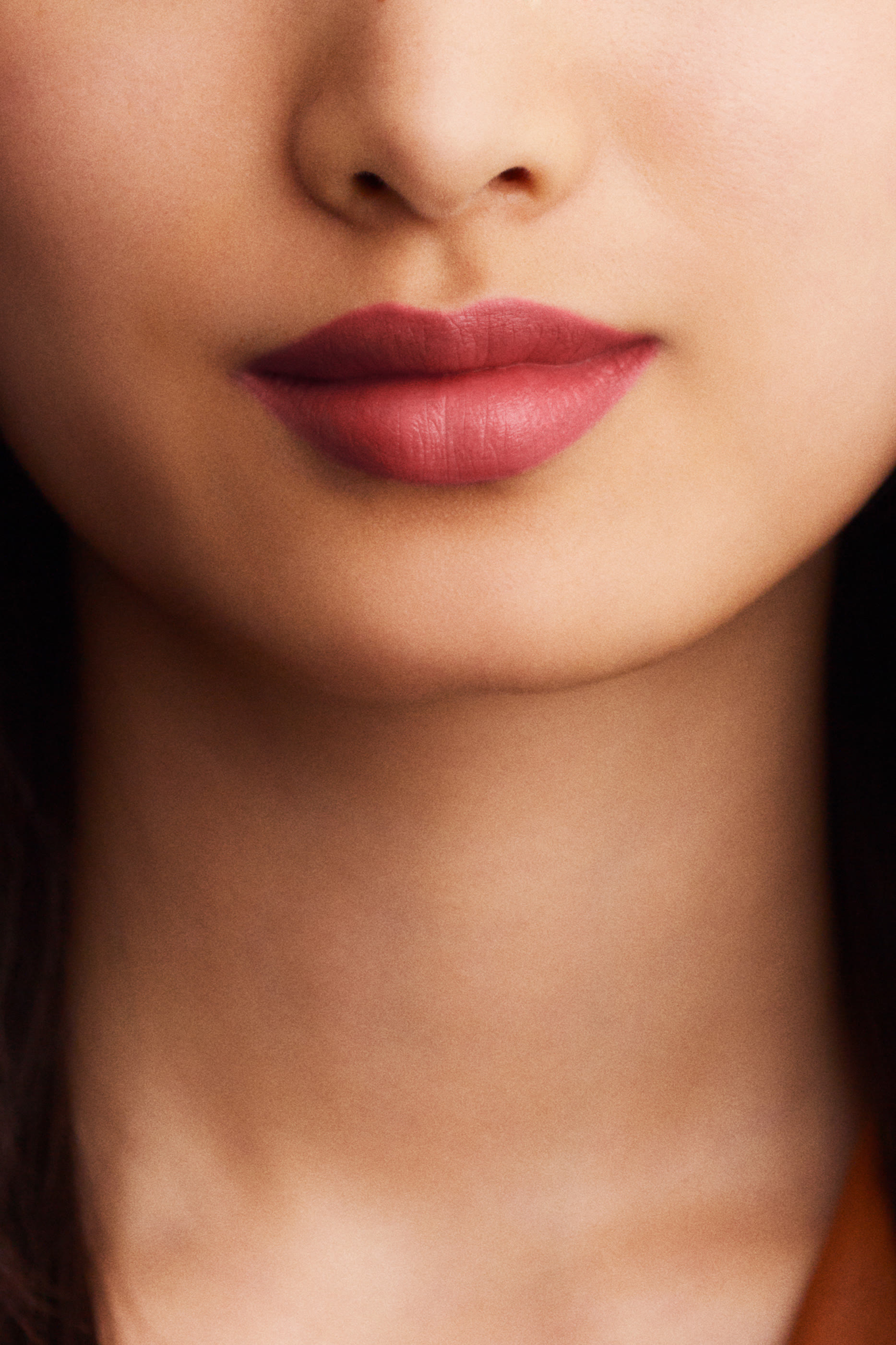 مجموعة أحمر الشفاه Rouge Herm&egrave;s, عبوة لإعادة ملء أحمر الشفاه بتركيبة ساتانية