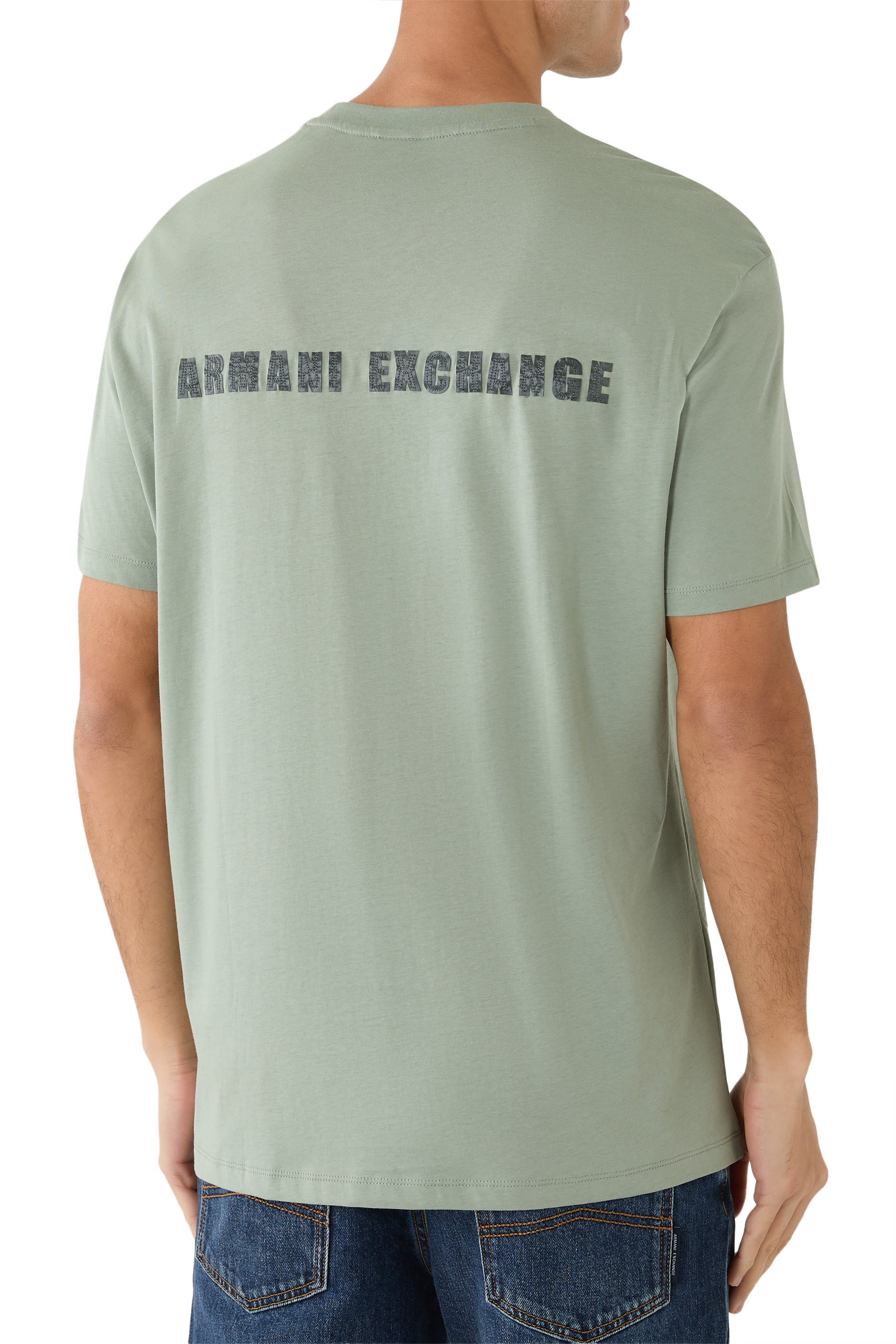 تيشيرت بشعار حرفي الماركة