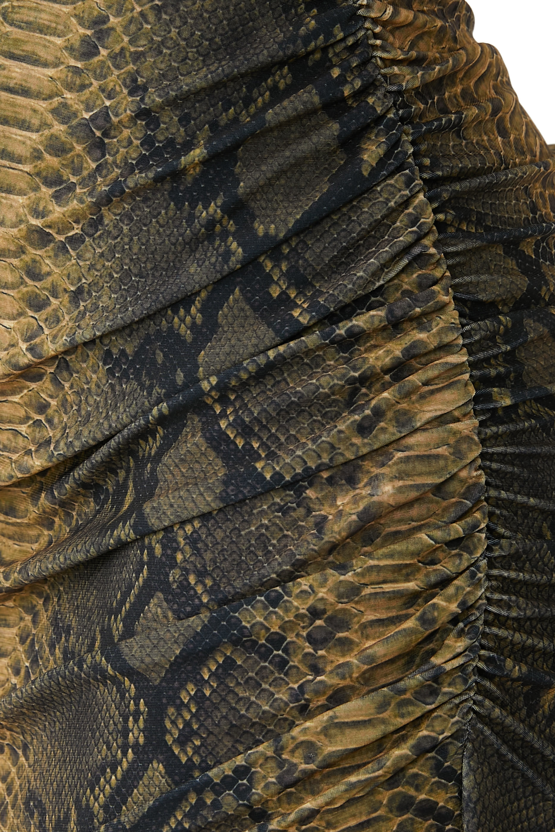 فستان قصير بلا حمالات بنقشة جلد الثعبان