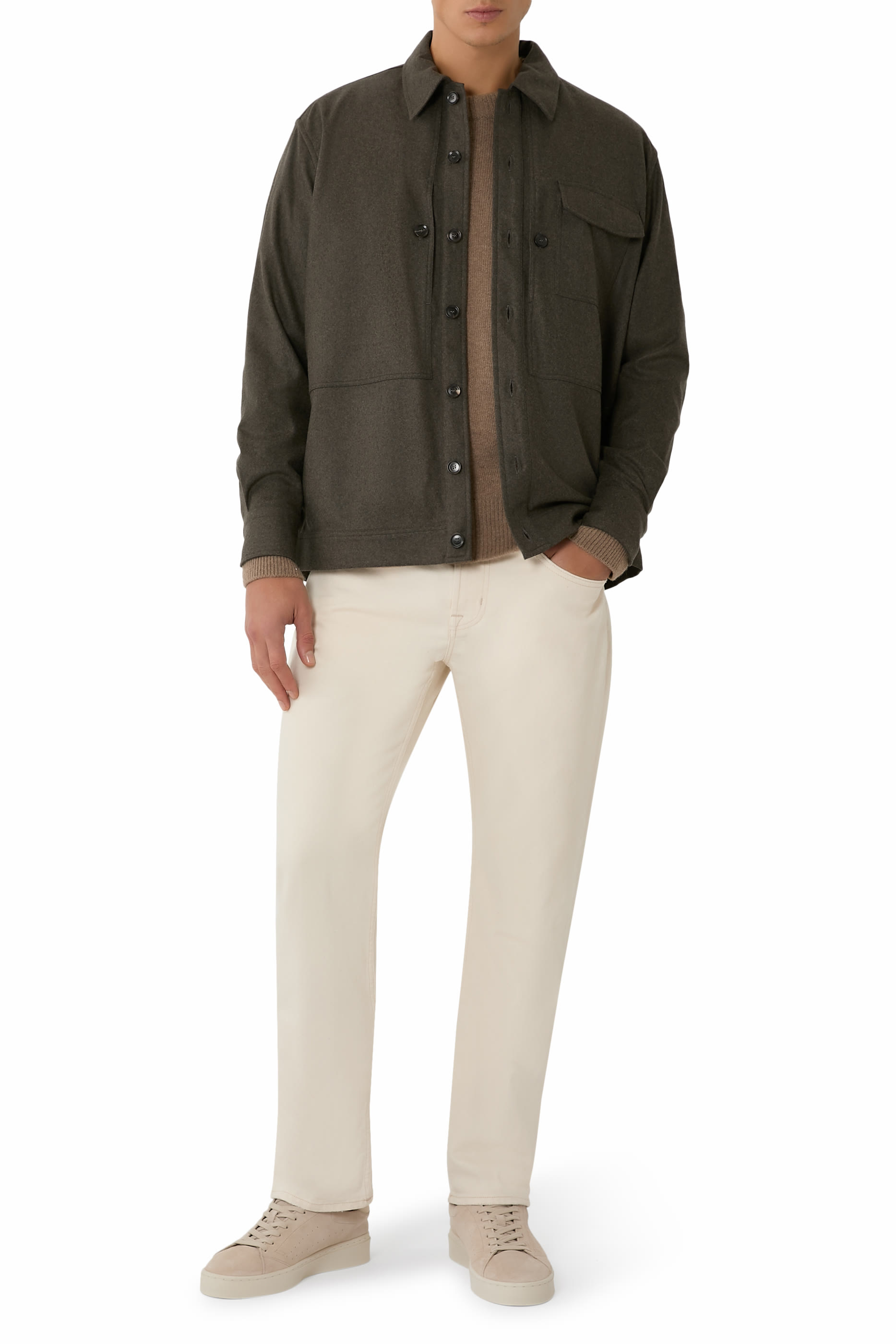 بلوزة بصف أزرار