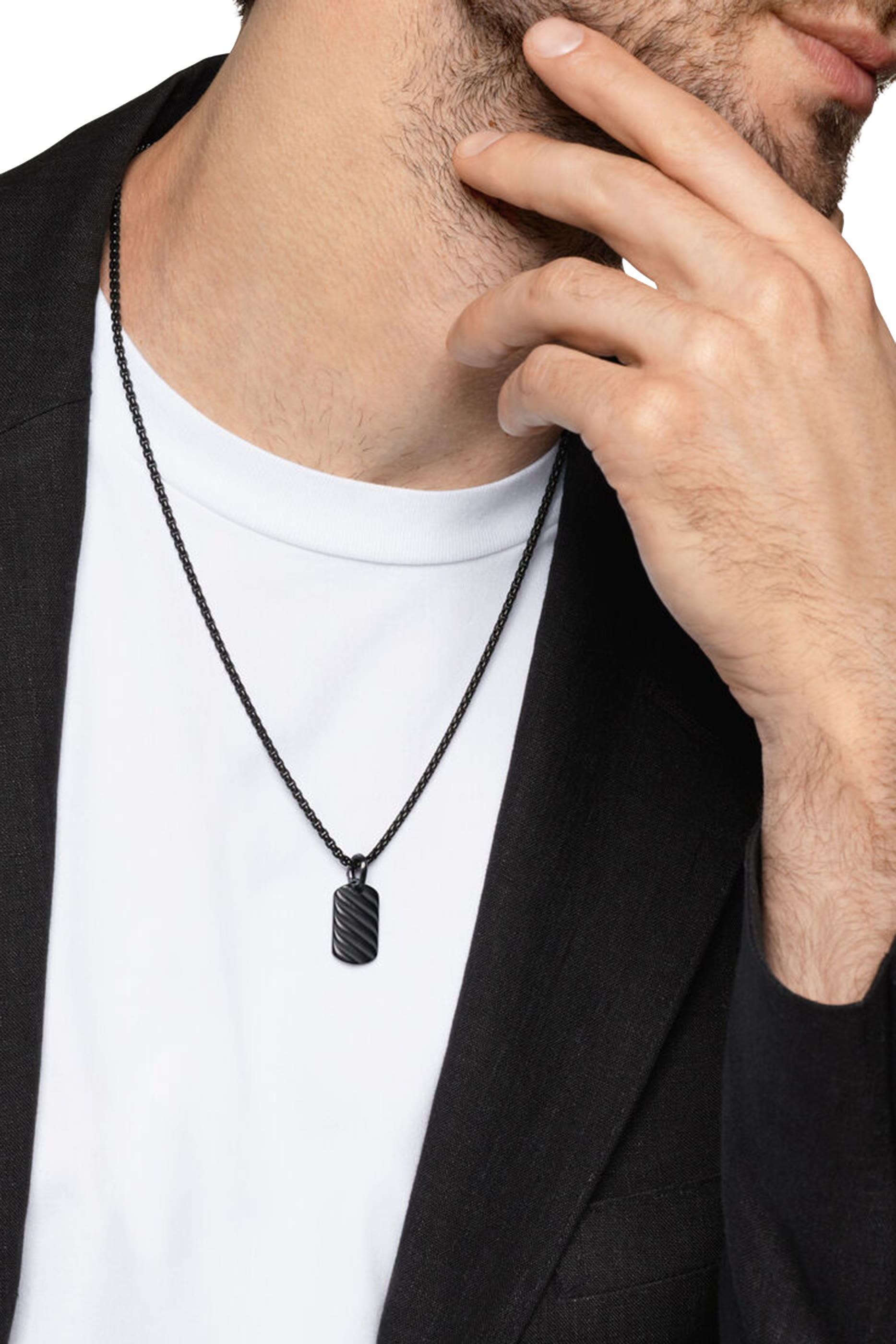 دلاية كابل سكولبتد، تيتانيوم