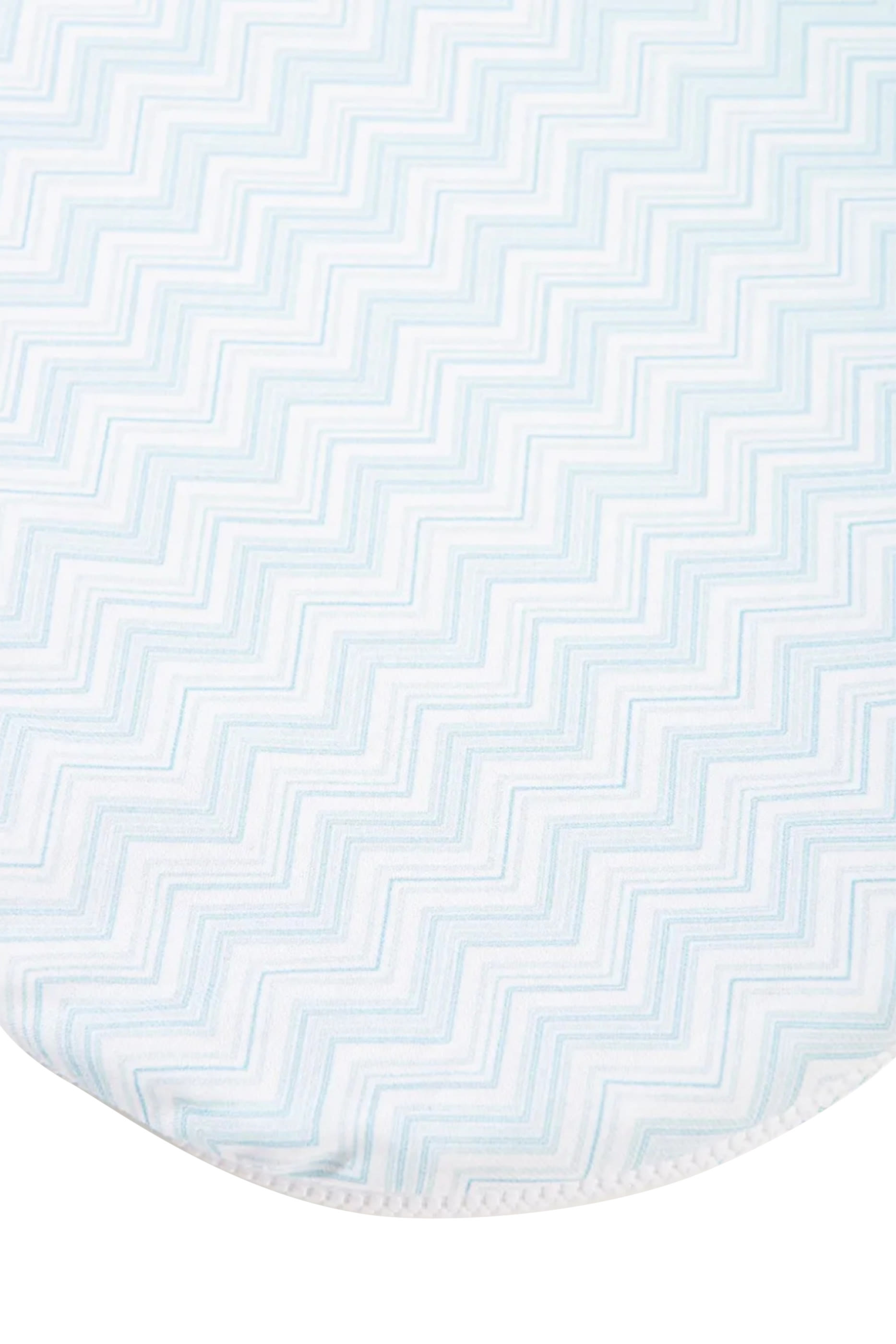 بطانية بنقشة خطوط متعرجة للأطفال