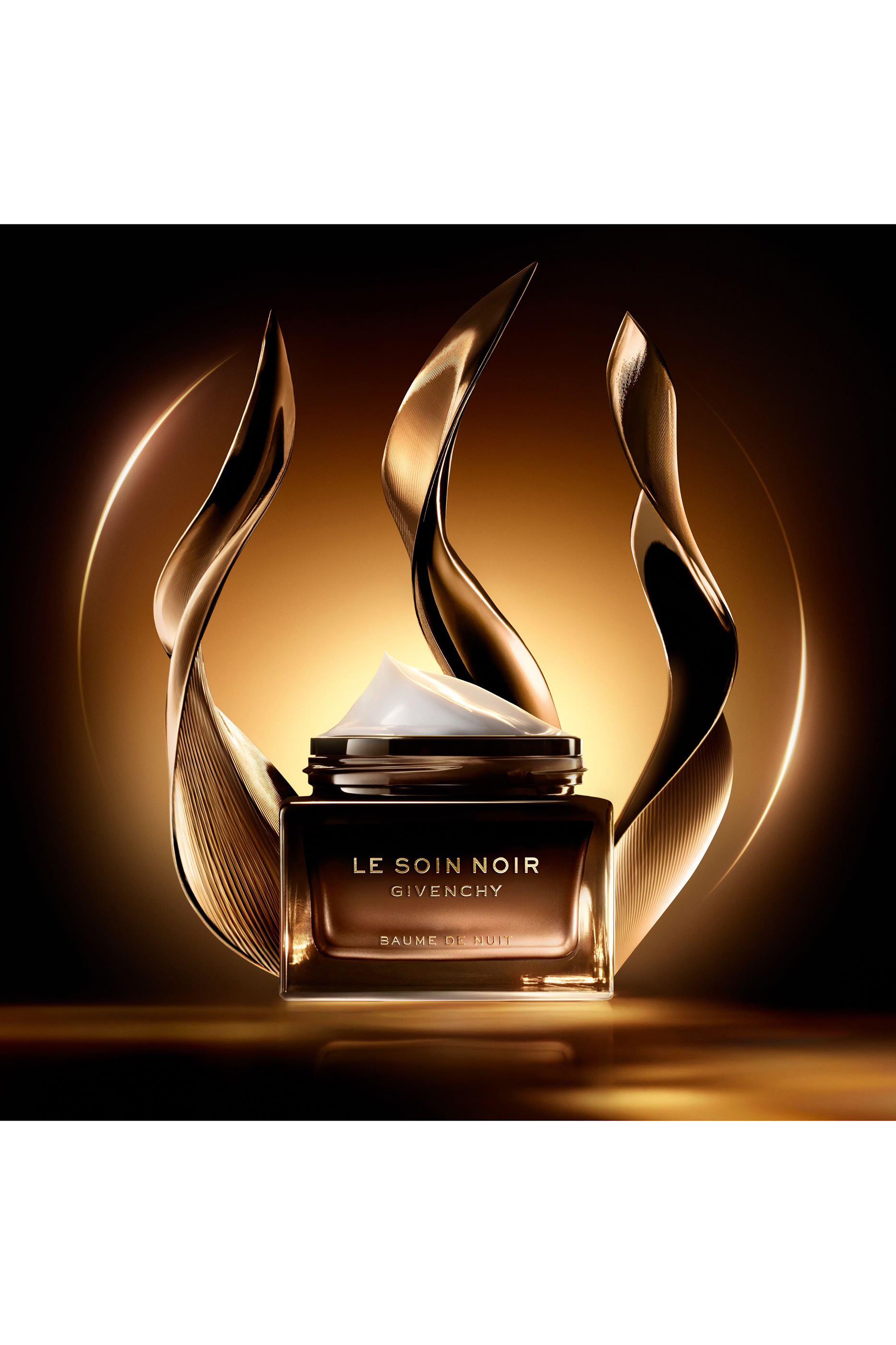 مرطب ليلي لو سوان نوار