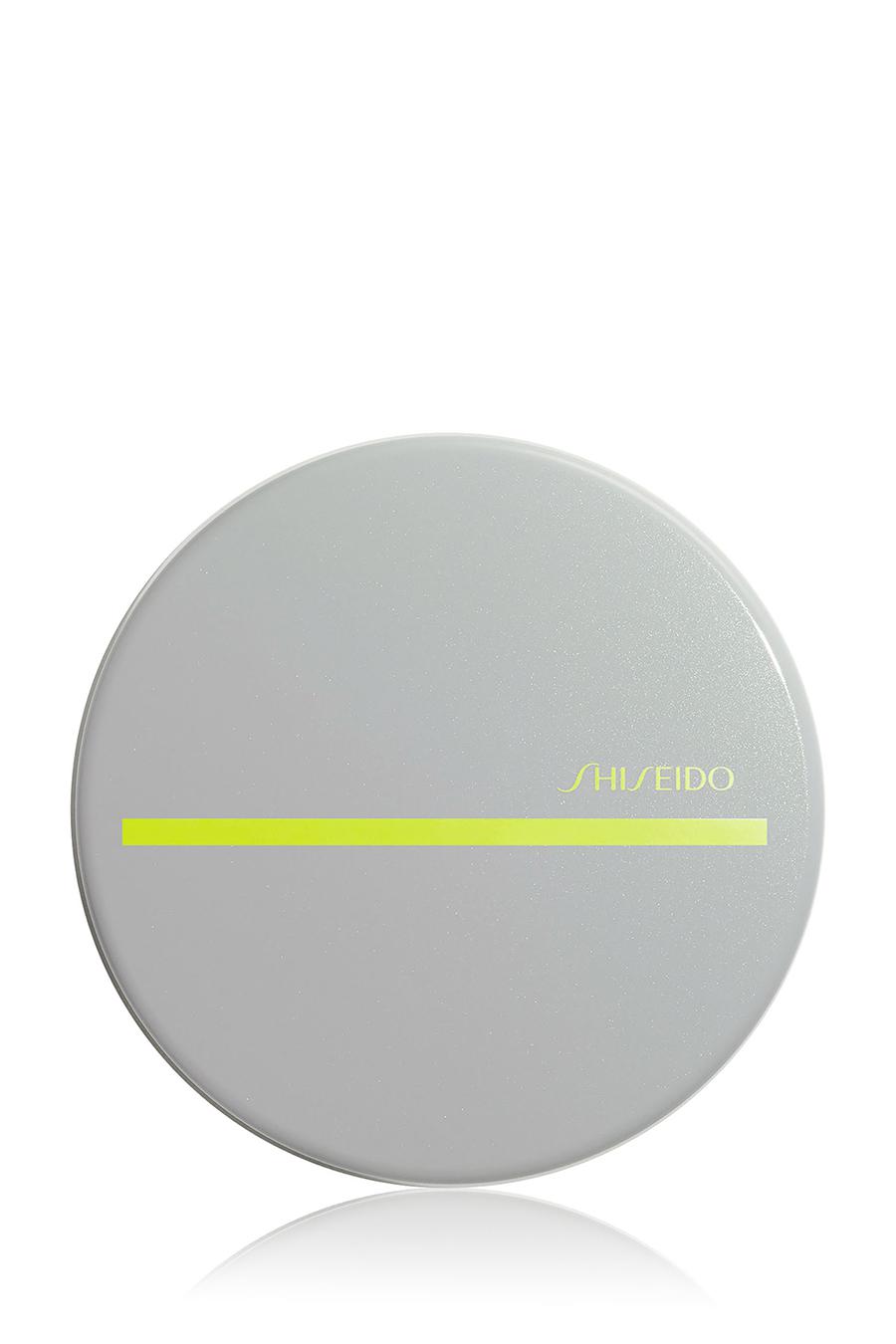 كريم أساس سبورتس هيدرو بي بي المضغوط مع +SPF 50