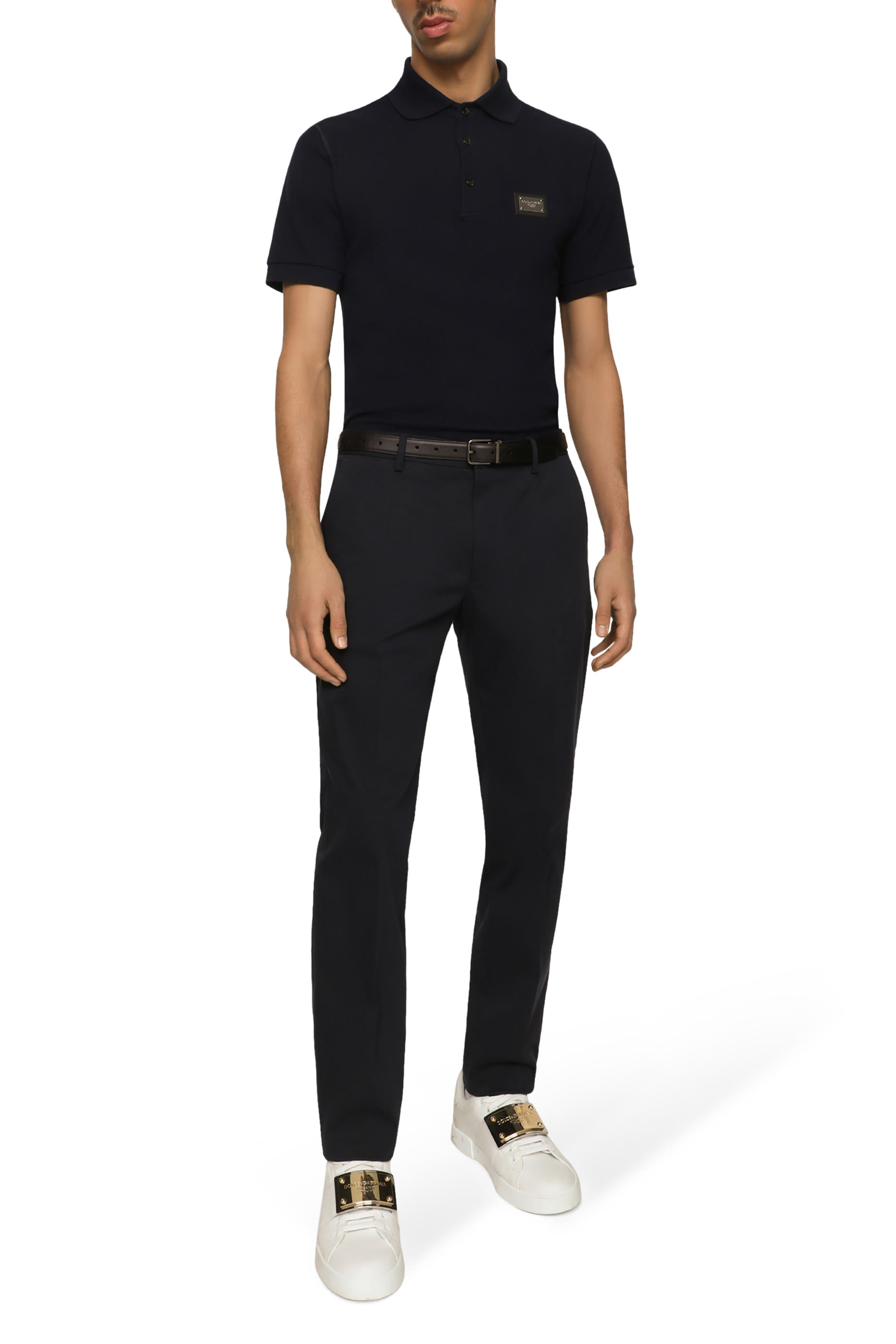 بنطال بشعار الماركة