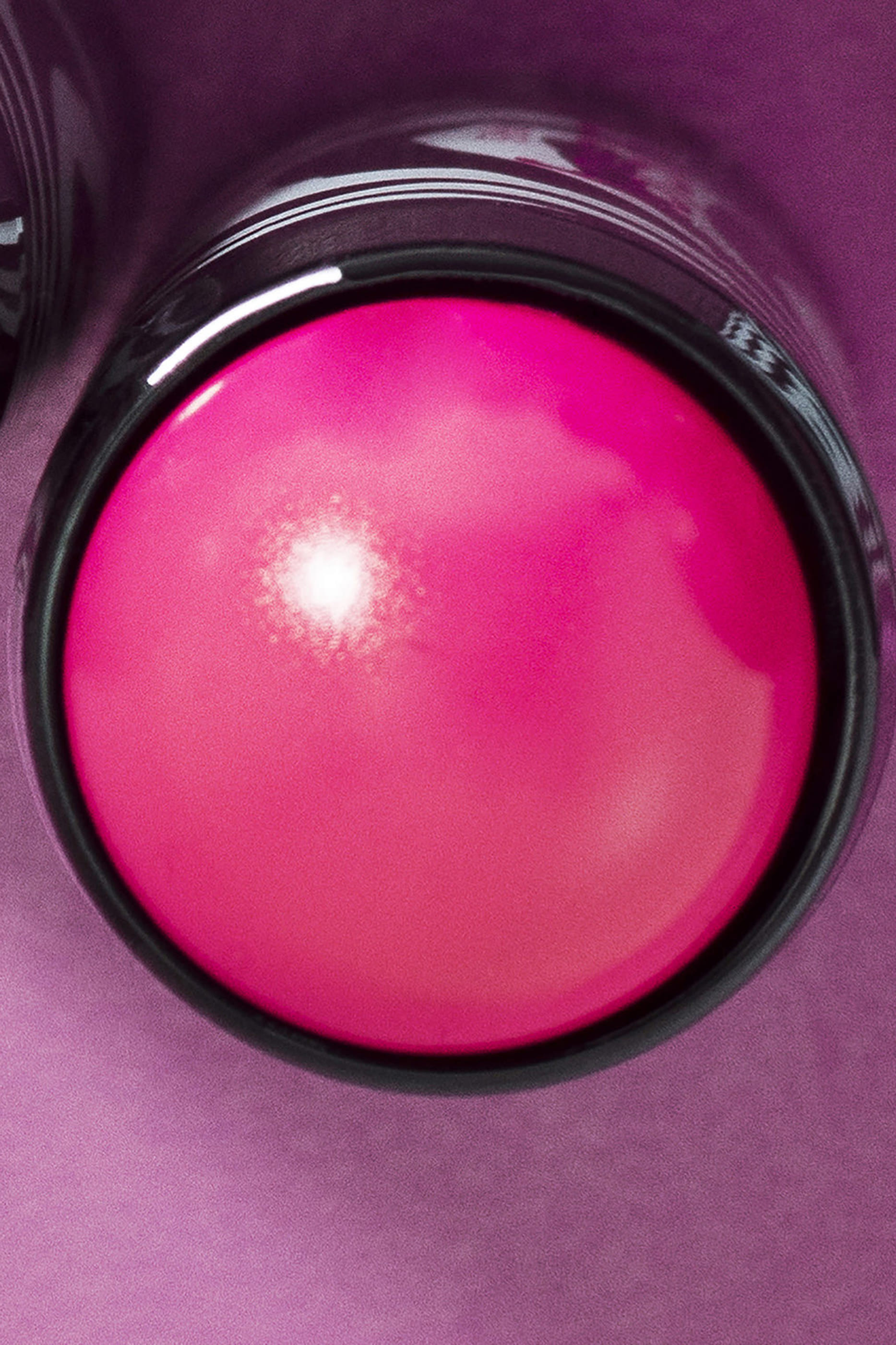 أحمر خدود فيتو بلش تويست