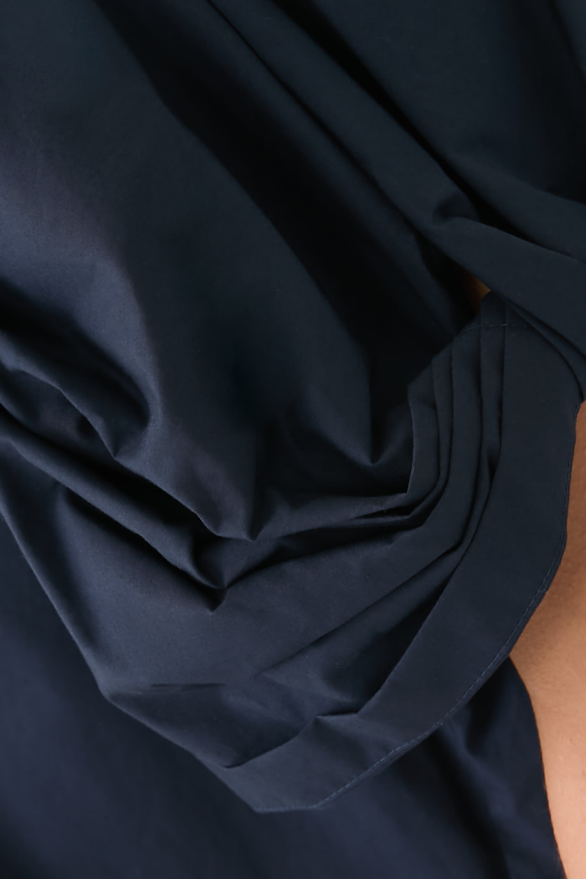 بلوزة بأكمام بعقدة ملفوفة بوبلين