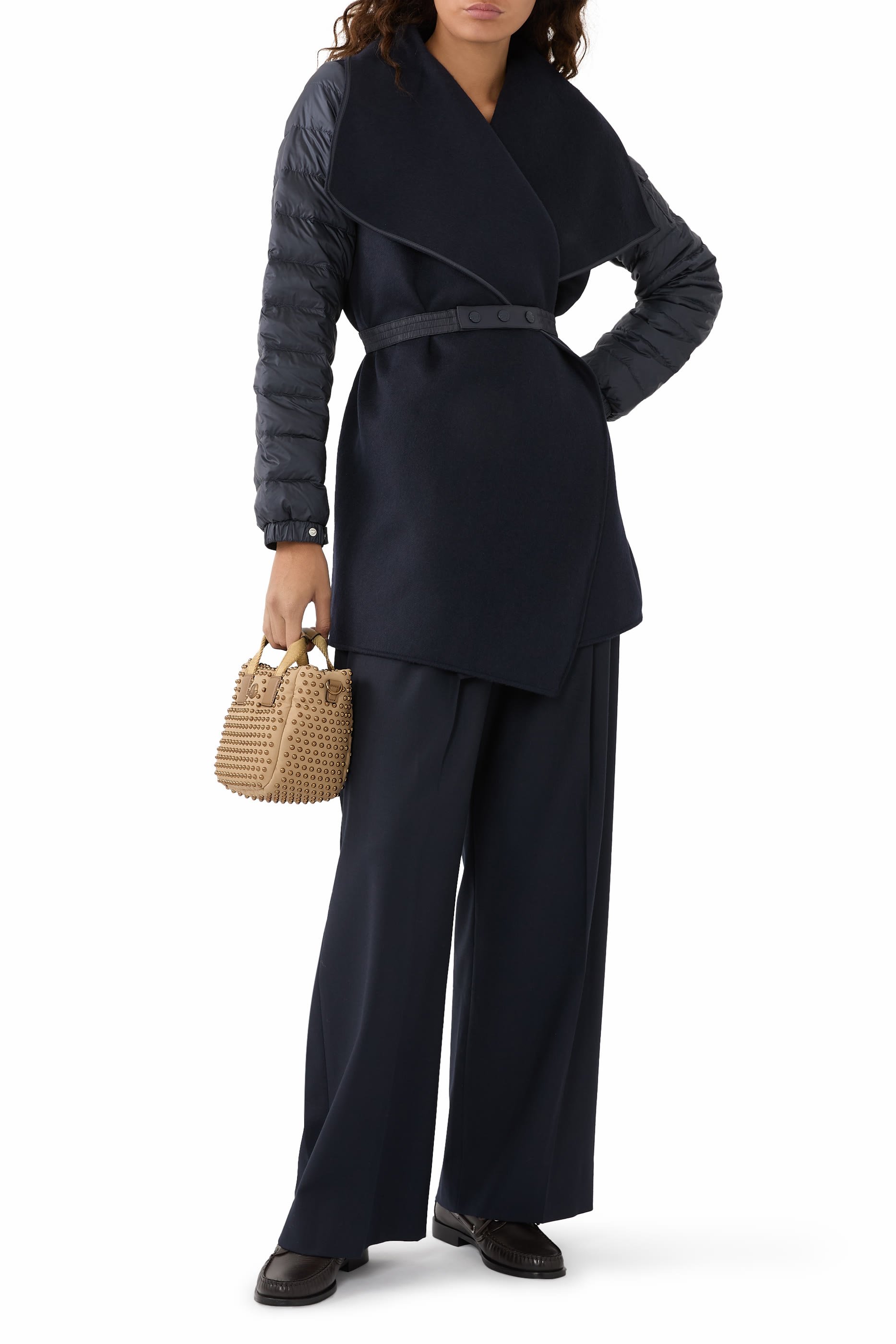 كاب بتصميم مبطن من الصوف واللباد