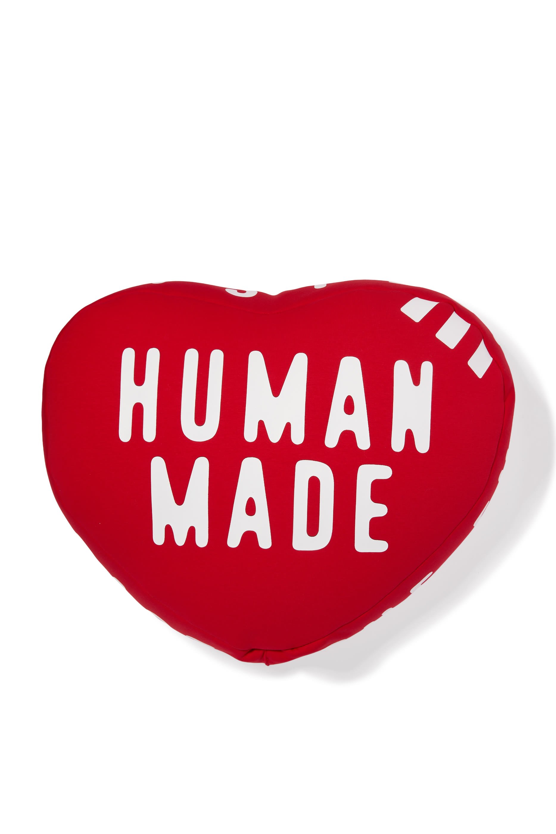 وسادة محشوة بتصميم قلب