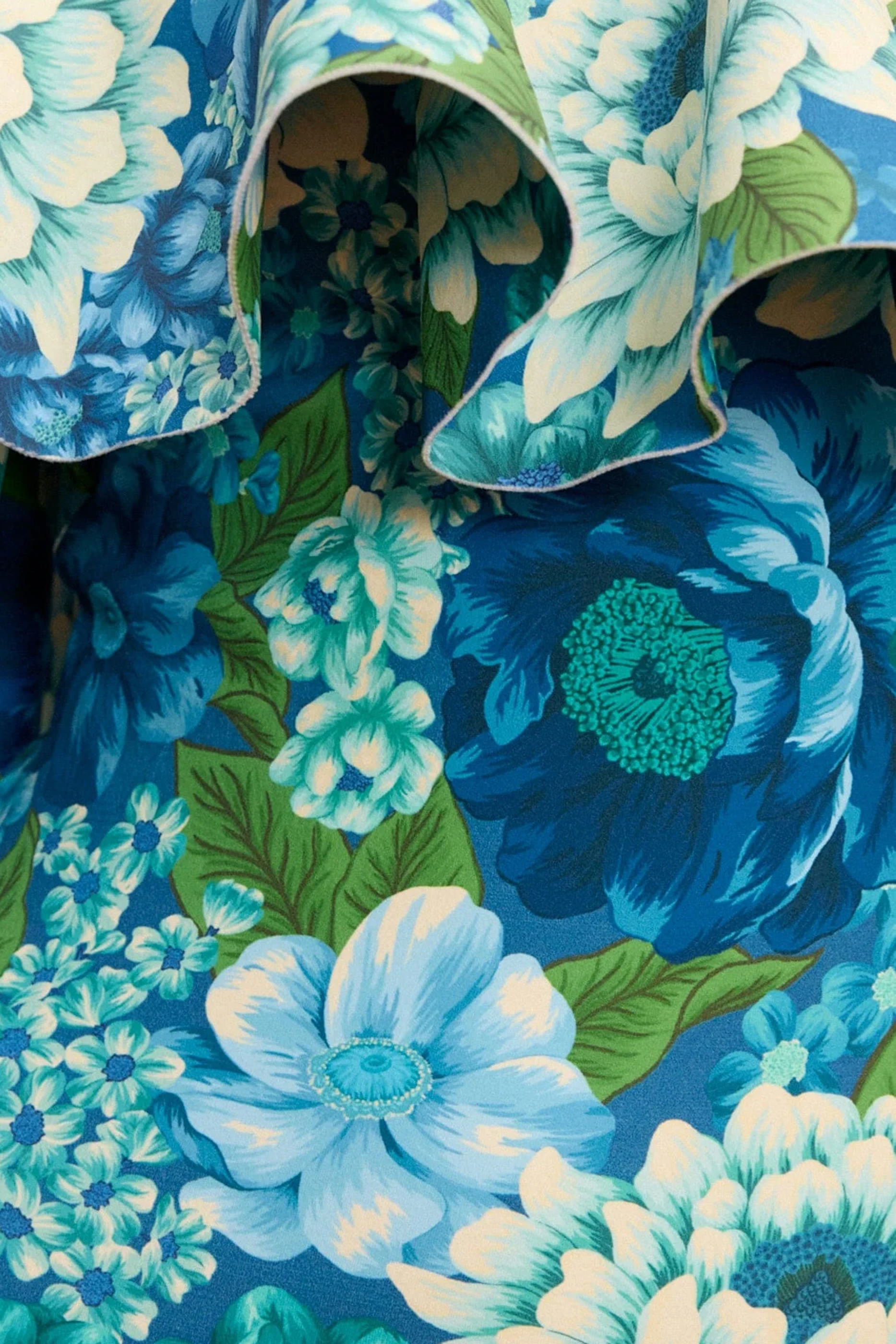 بدلة سباحة مارغو بكشكش وتصميم قطعة واحدة