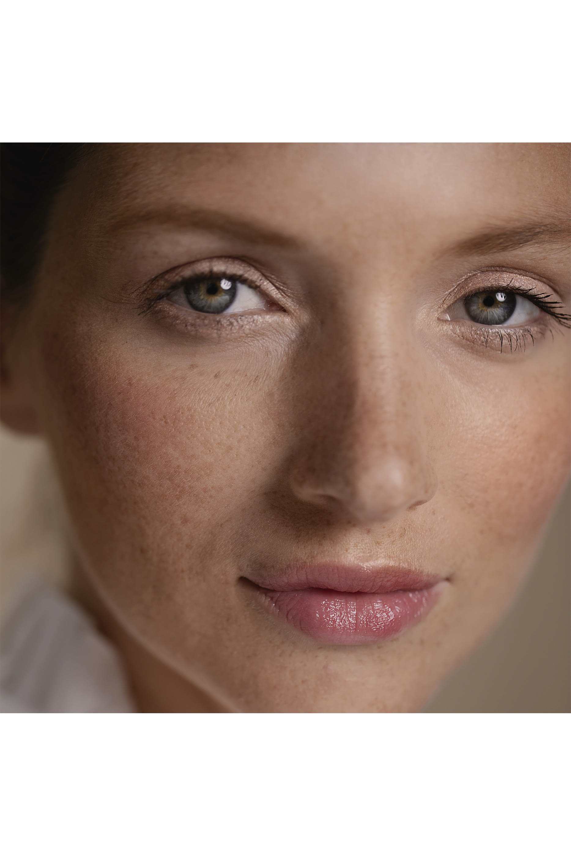 أحمر الشفاه فيتو روج شاين