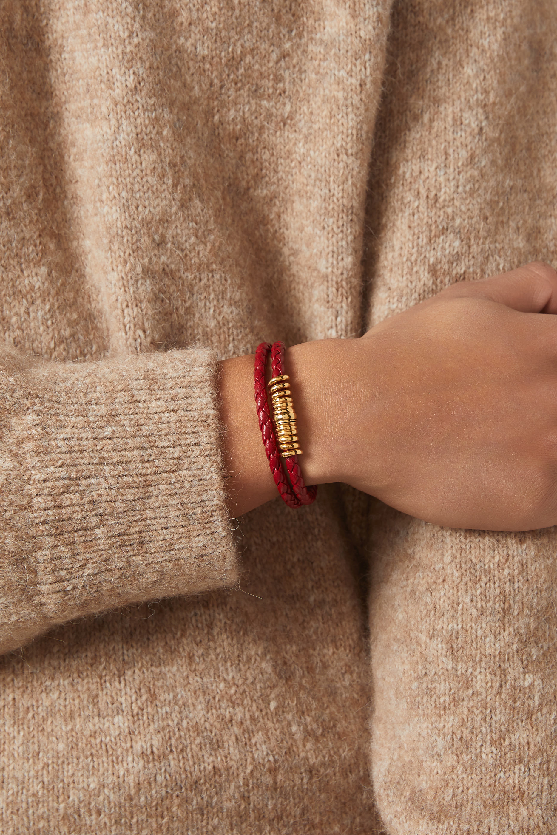 سوار بحلية ملفوفة جلد نابا وفضة إسترلينية