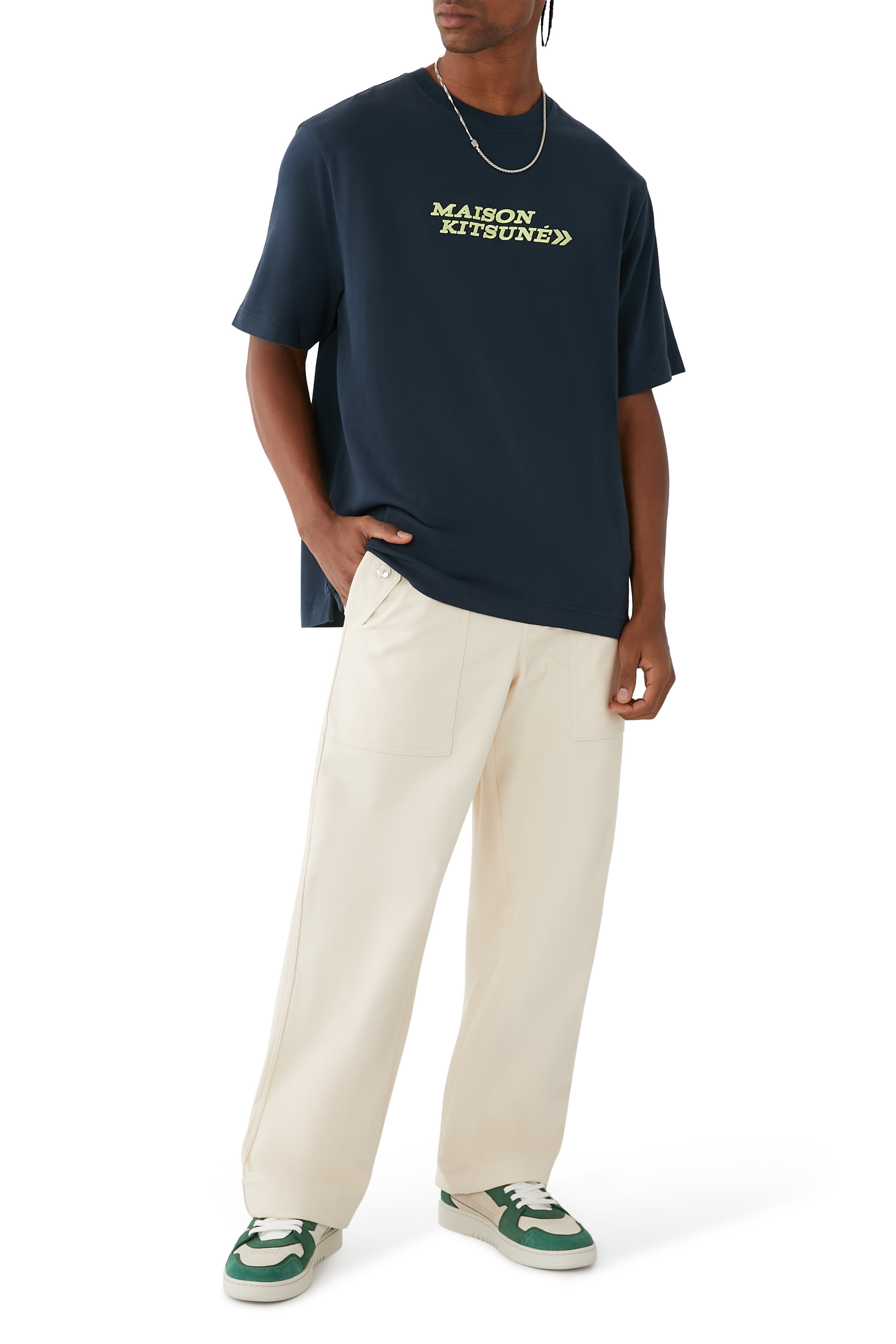 تيشيرت جو فاستر بقصة فضفاضة