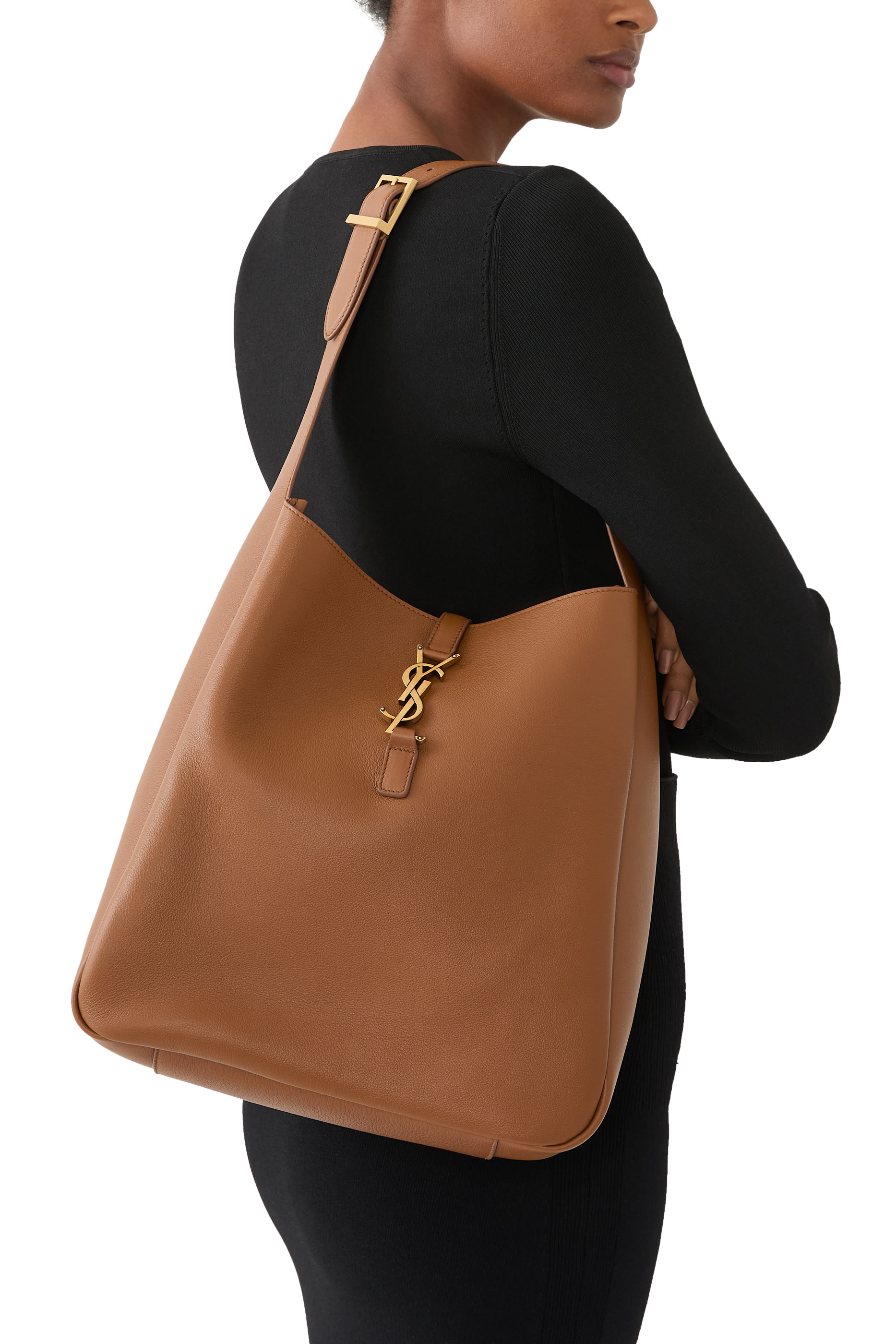 حقيبة لو 5 ايه 7 كبيرة جلد بارز الملمس