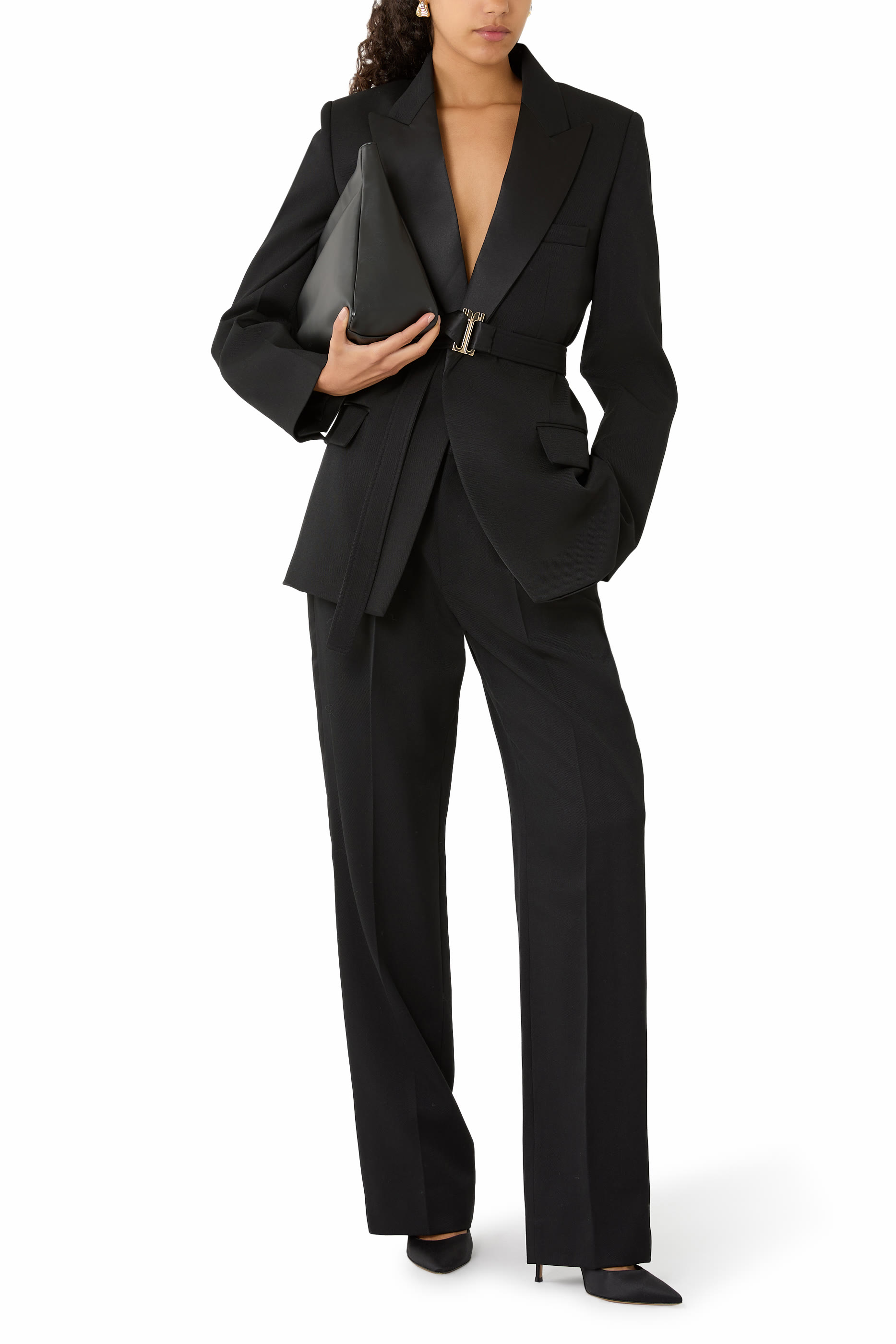 جاكيت بقصة ضيقة بحزام