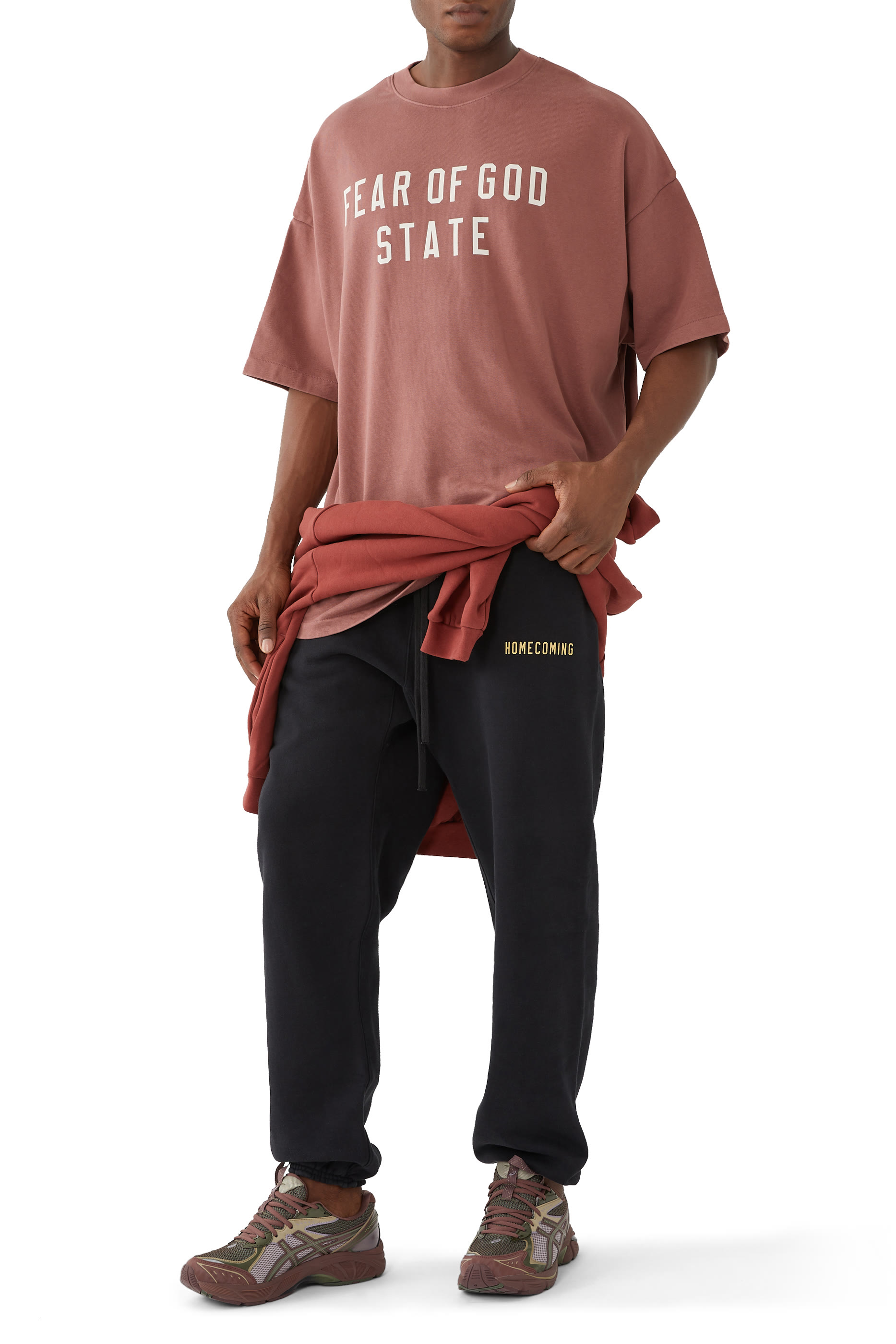 تيشيرت بياقة ضيقة قماش ثقيل الوزن