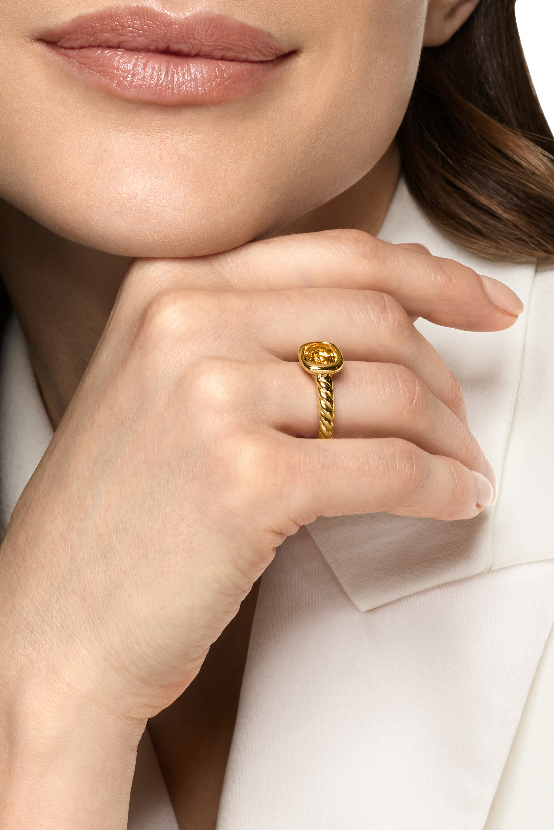 خاتم دي واي ميرسر مرصع بحجر سترين، ذهب أصفر عيار 18