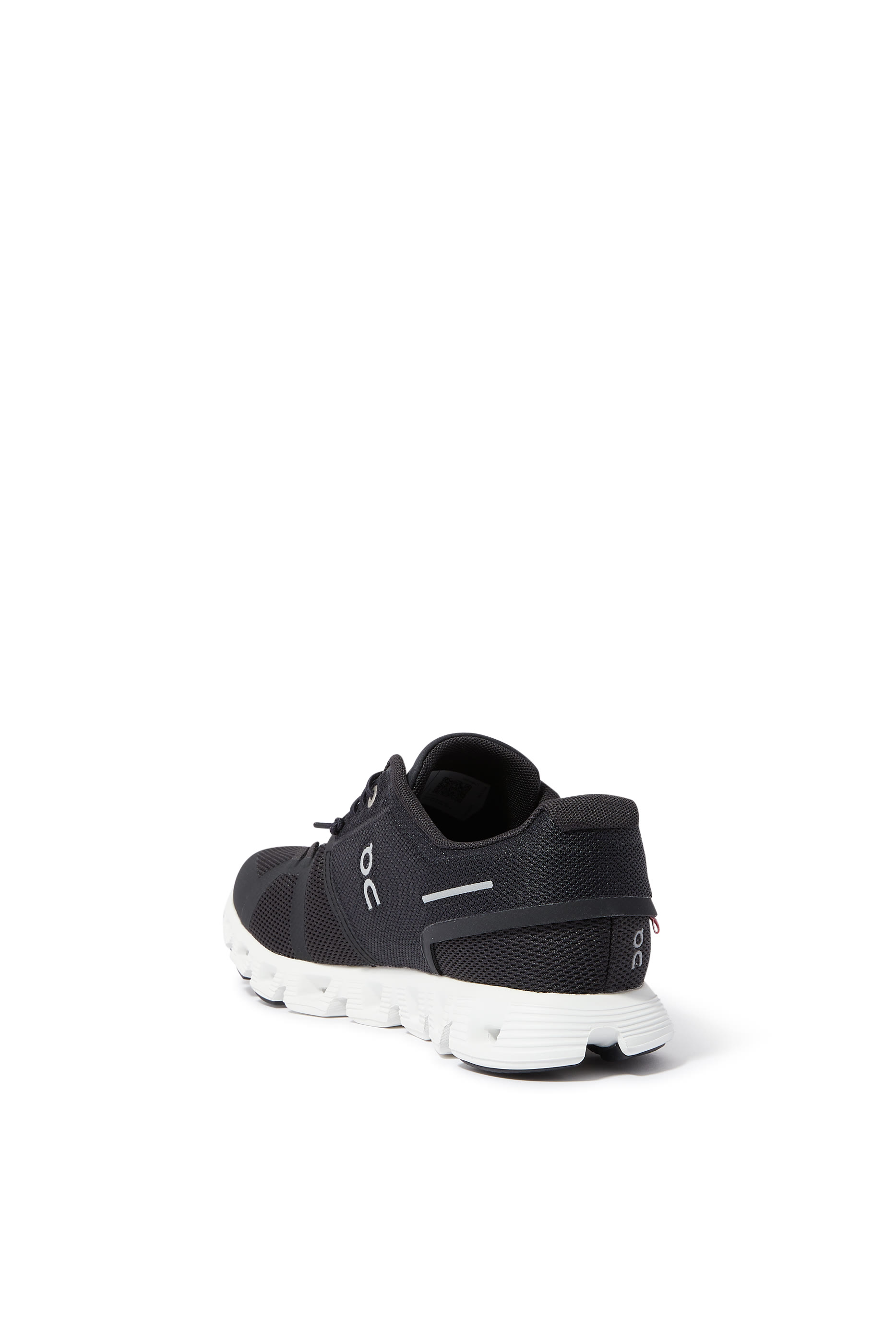 سنيكرز كلاود 5 للنساء