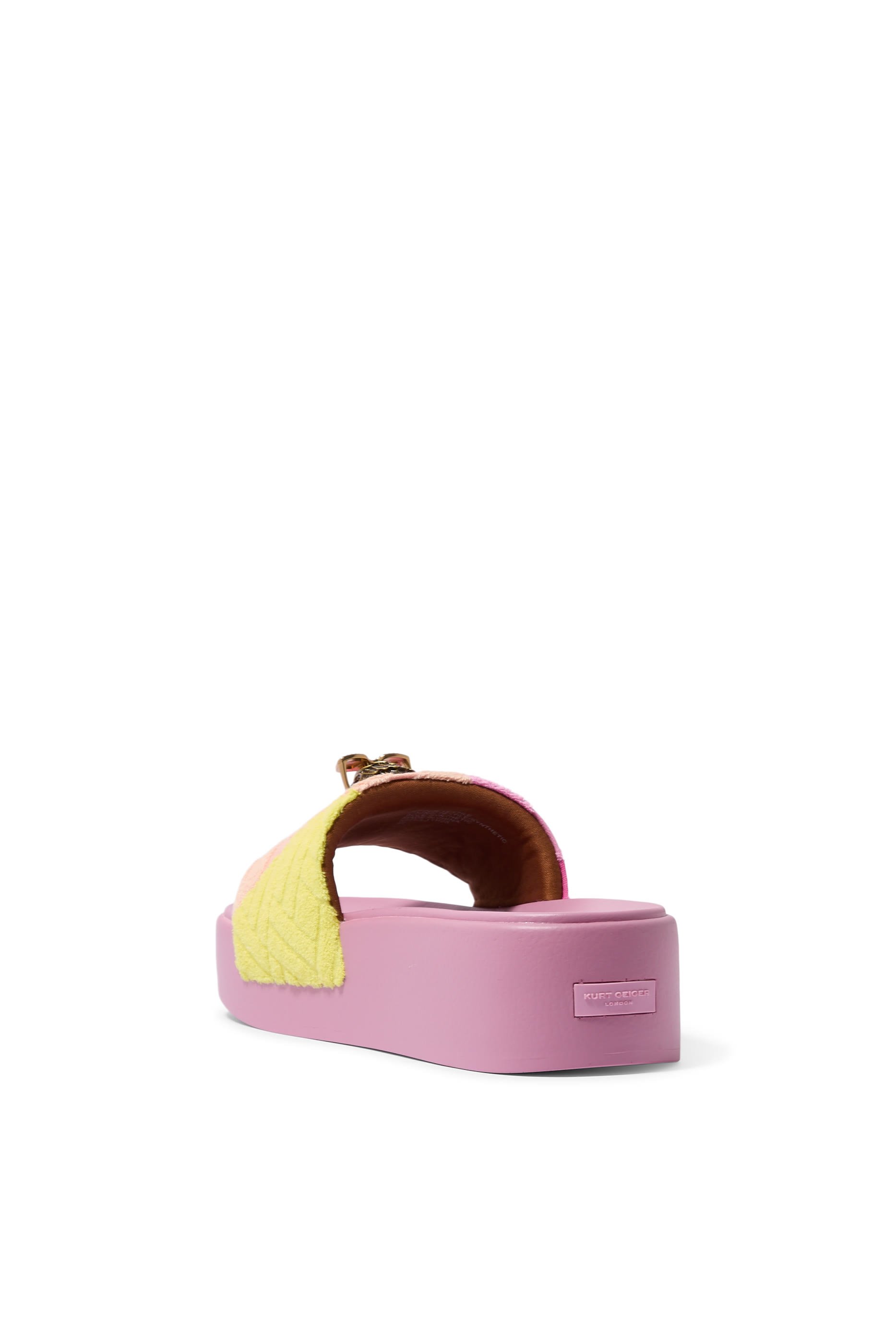 صندل مينا بنعل عريض بشعار النسر