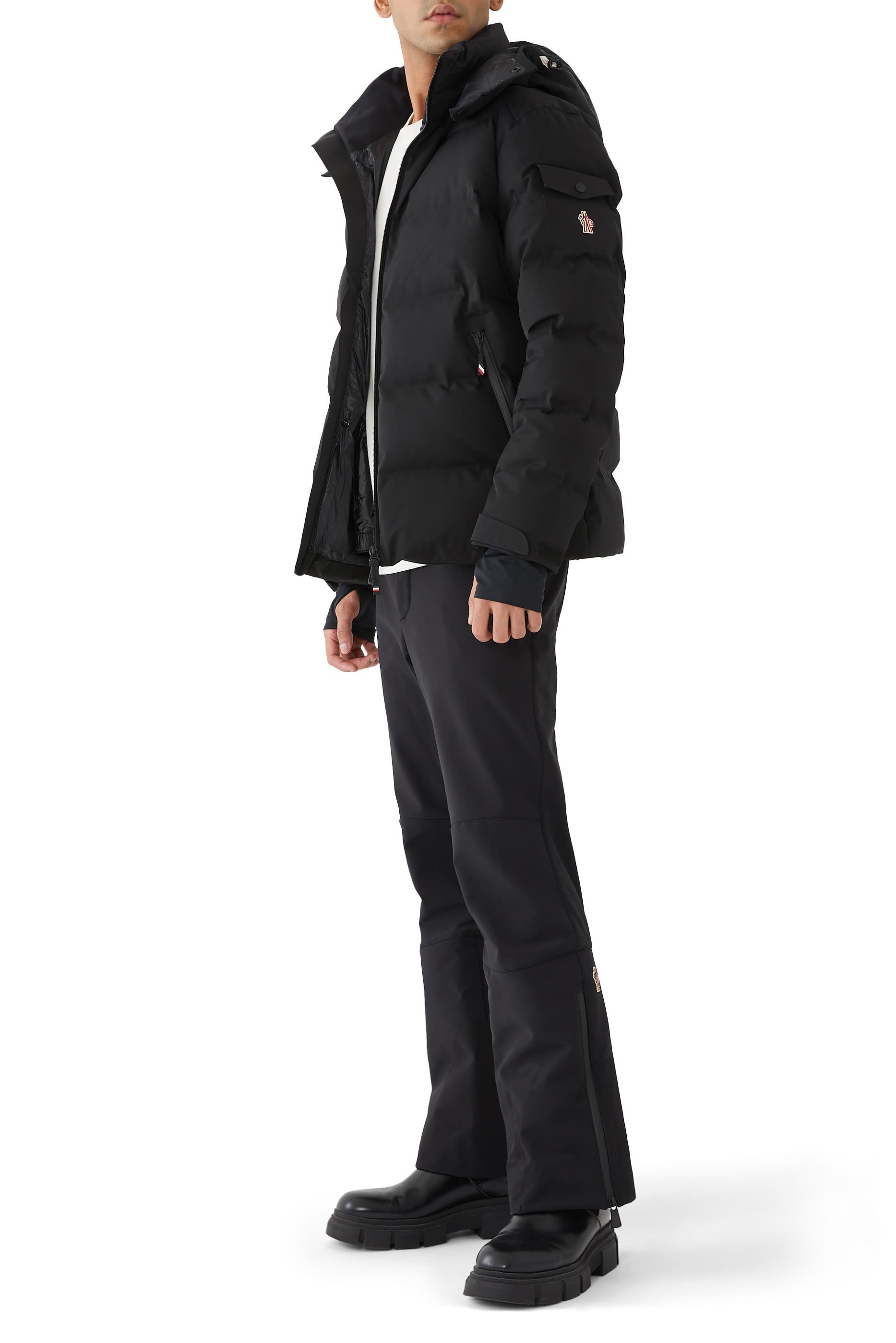 جاكيت مونتجيتك قصير مبطن