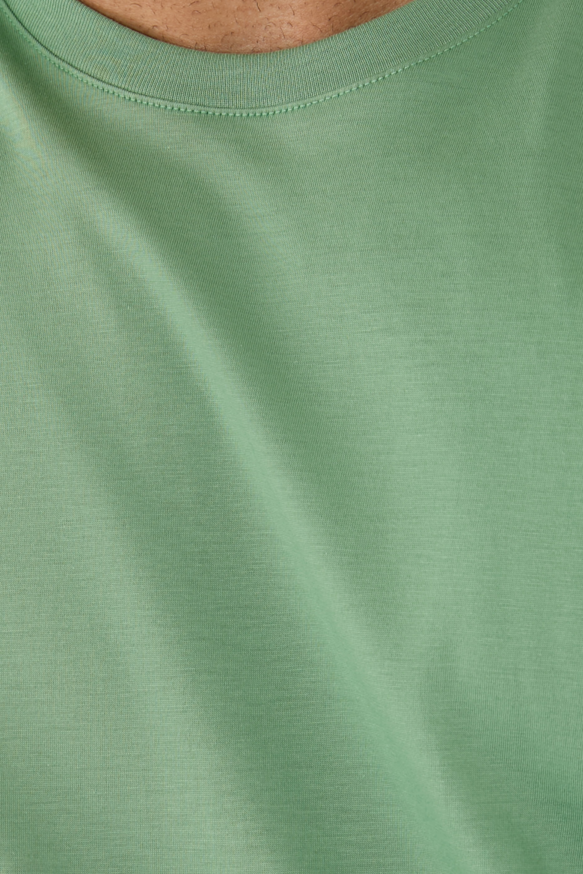 تيشيرت بقصة ضيقة قطن بيما