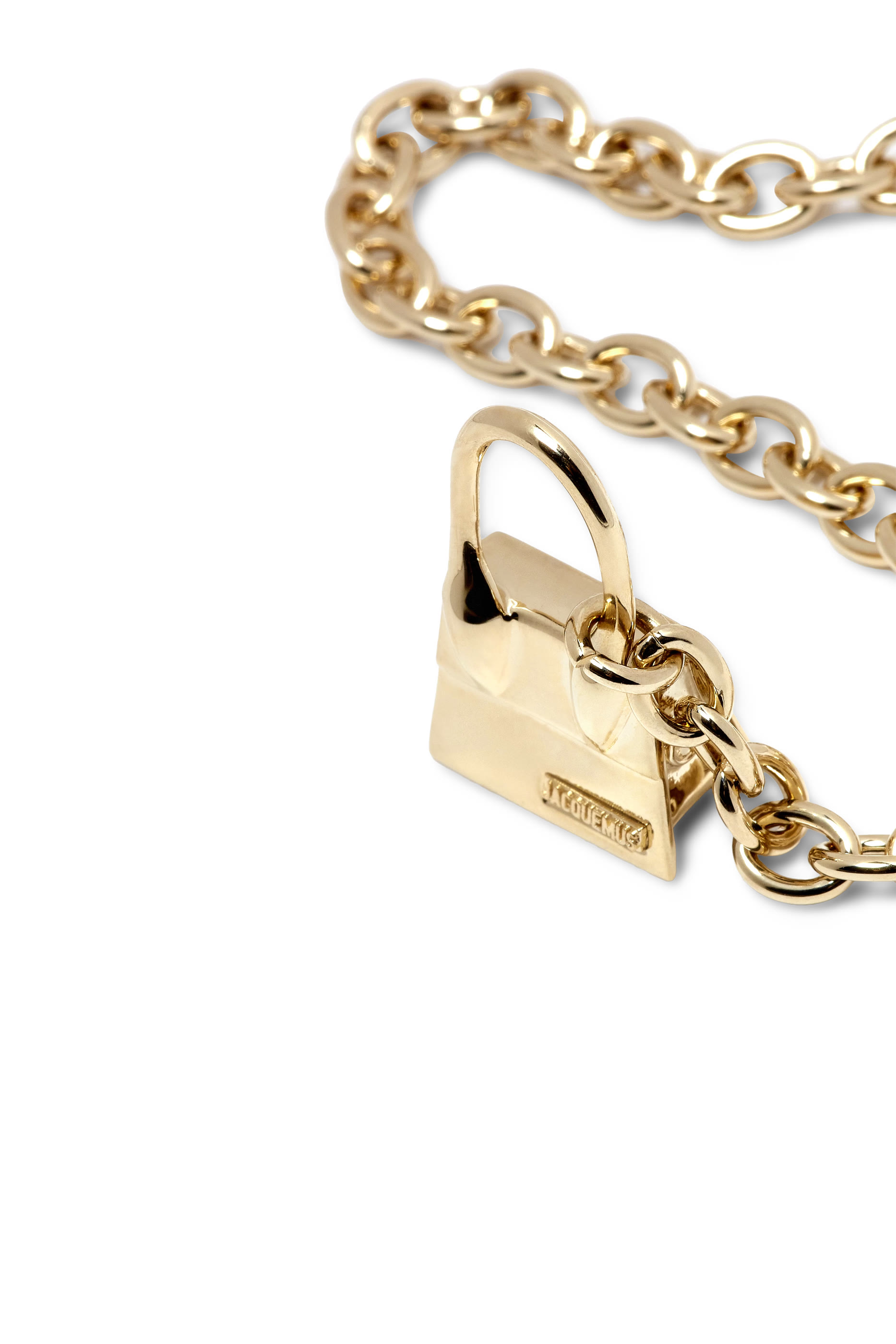 سوار لو تشيكيتو بار