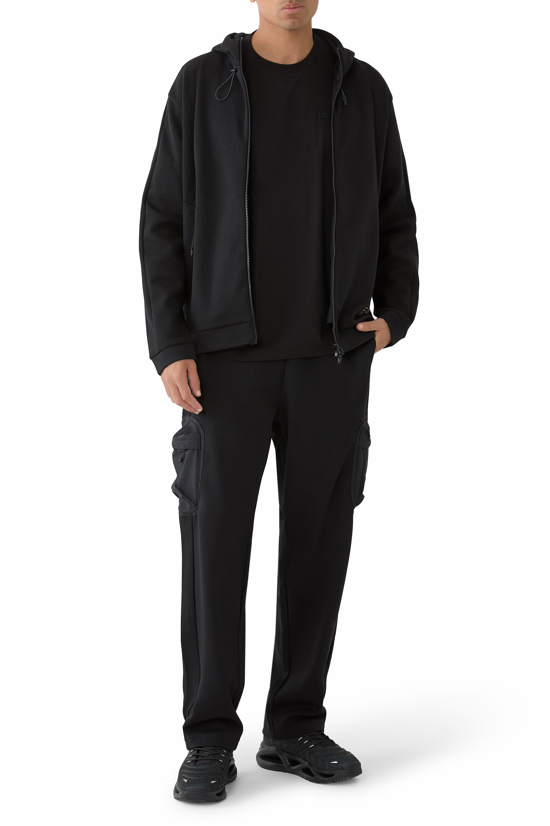  تيشيرت برقعة شعار الماركة