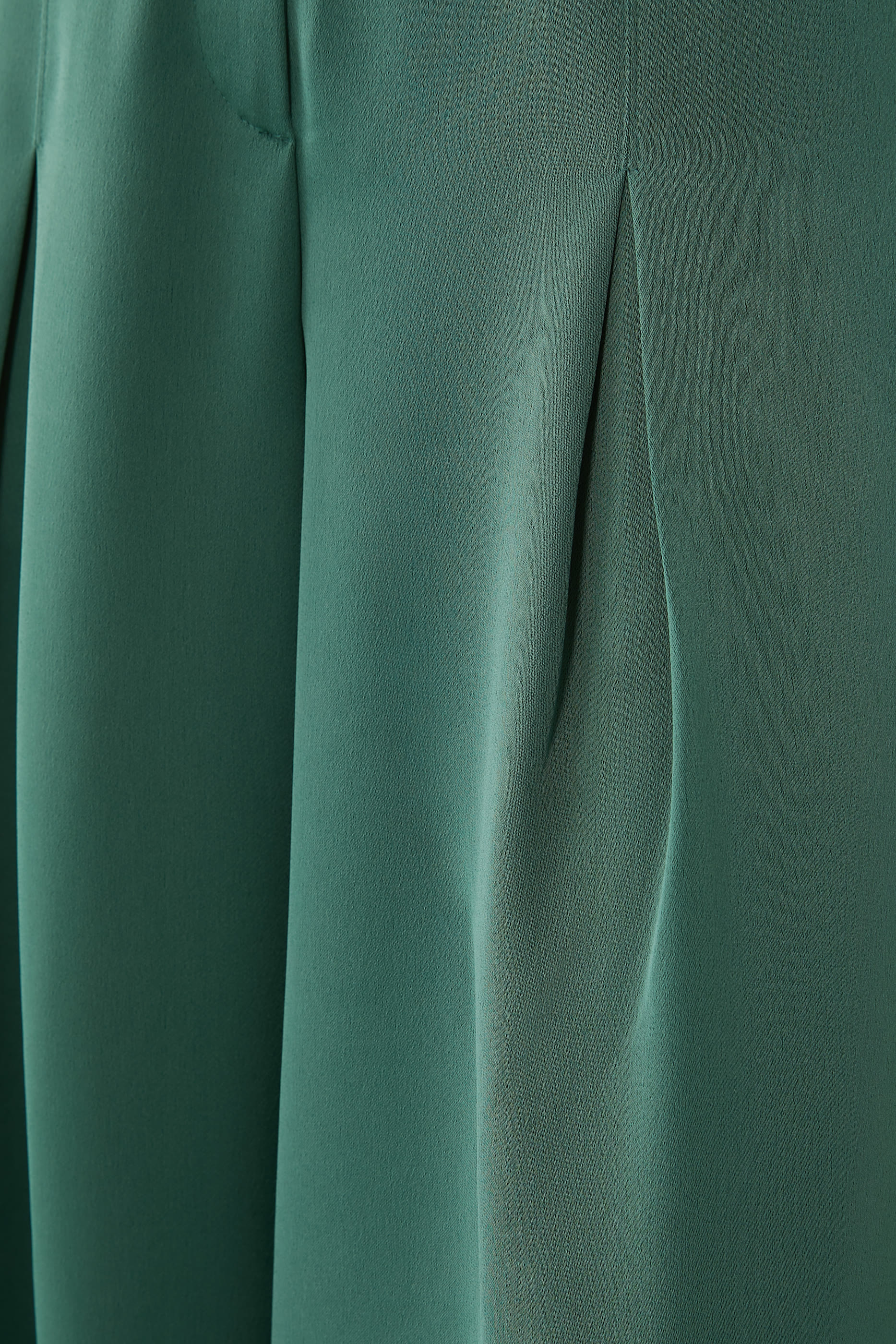 بنطال أونيستي أوبنز