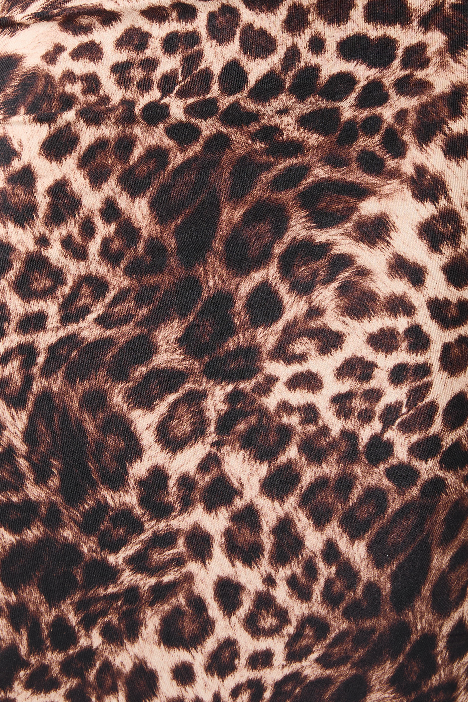 فستان ساتان لامع متوسط الطول