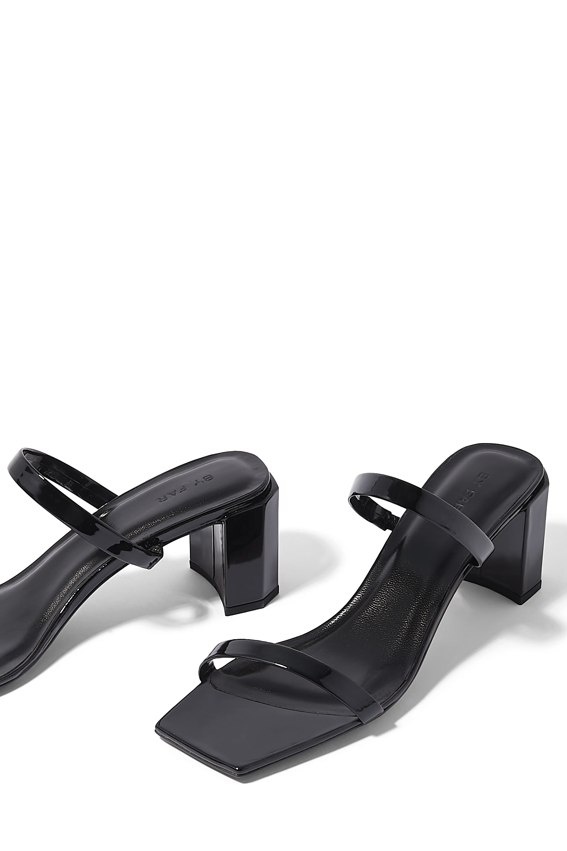 حذاء مفتوح 65 تانيا جلد