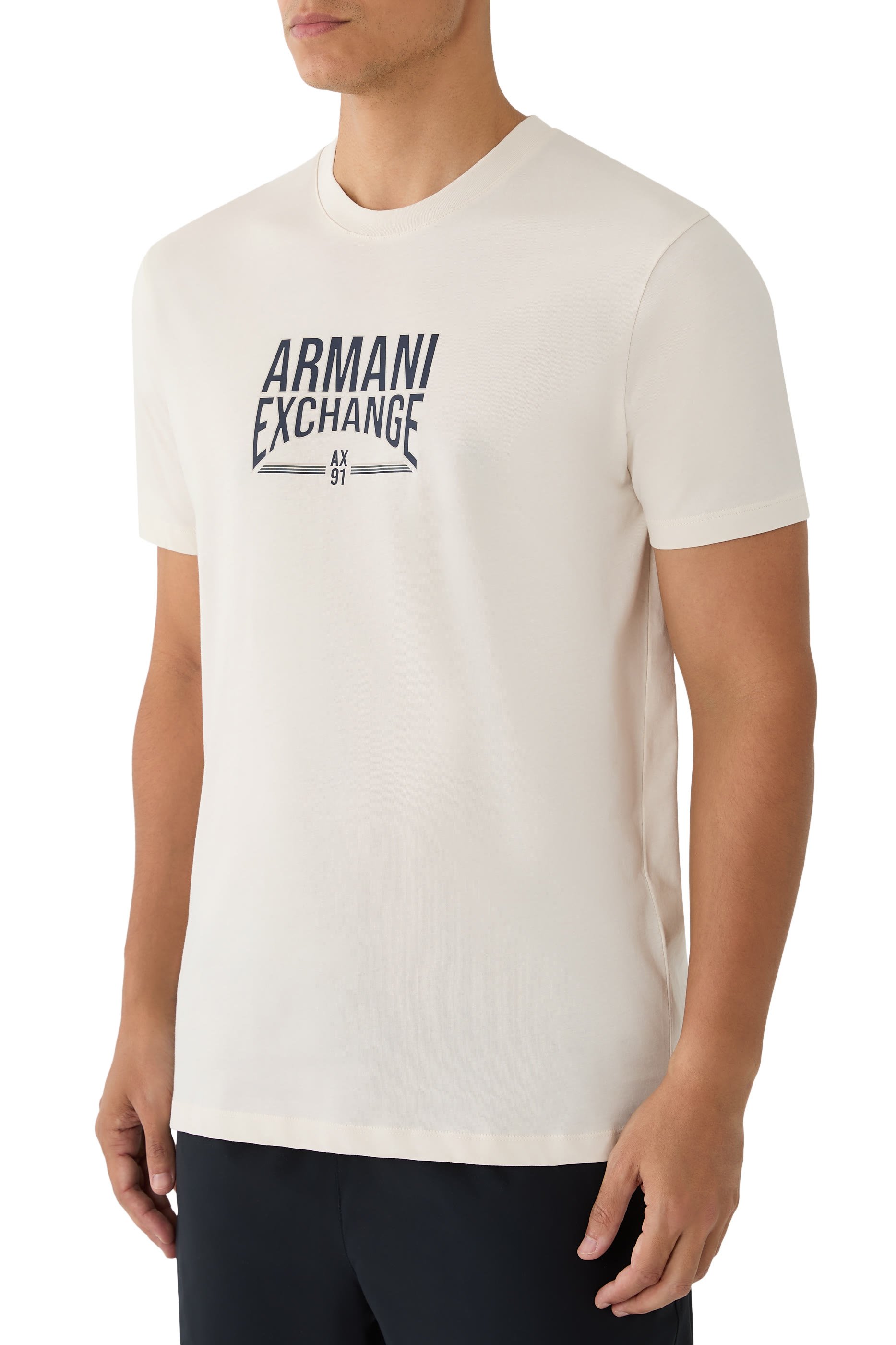 تيشيرت بشعار الماركة