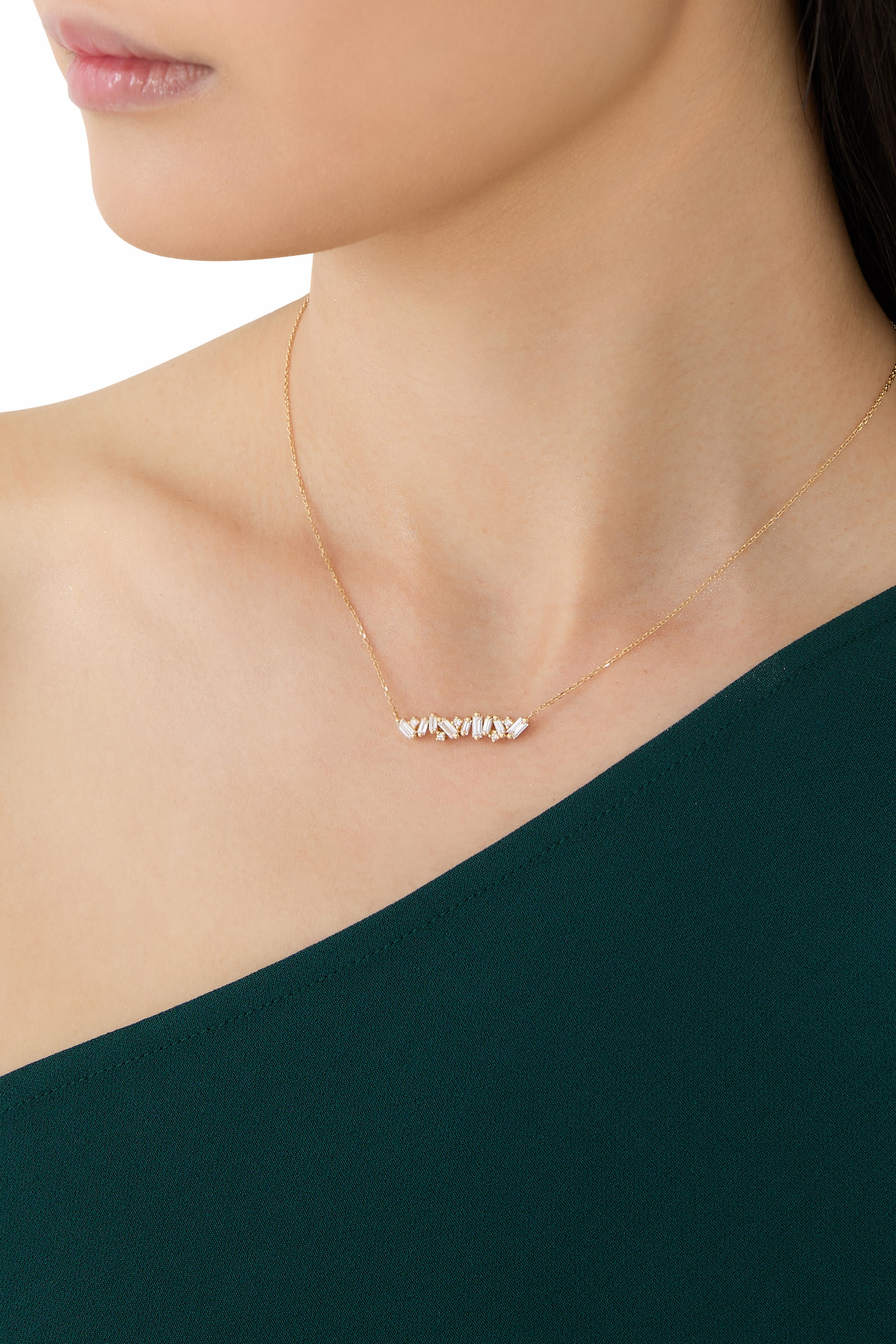 قلادة فرينزي بدلاية بتصميم قضيب مرصعة بالماس، ذهب أصفر عيار 18