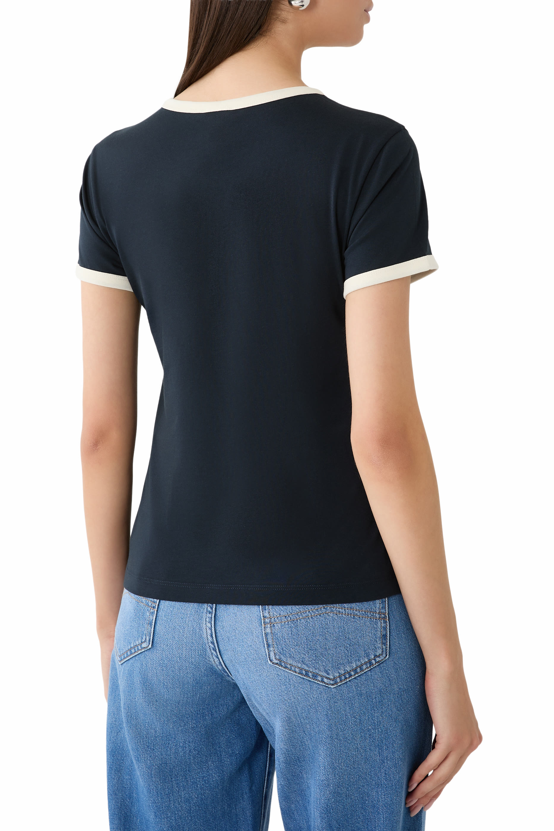 تيشيرت برقعة بشعار كلوب 