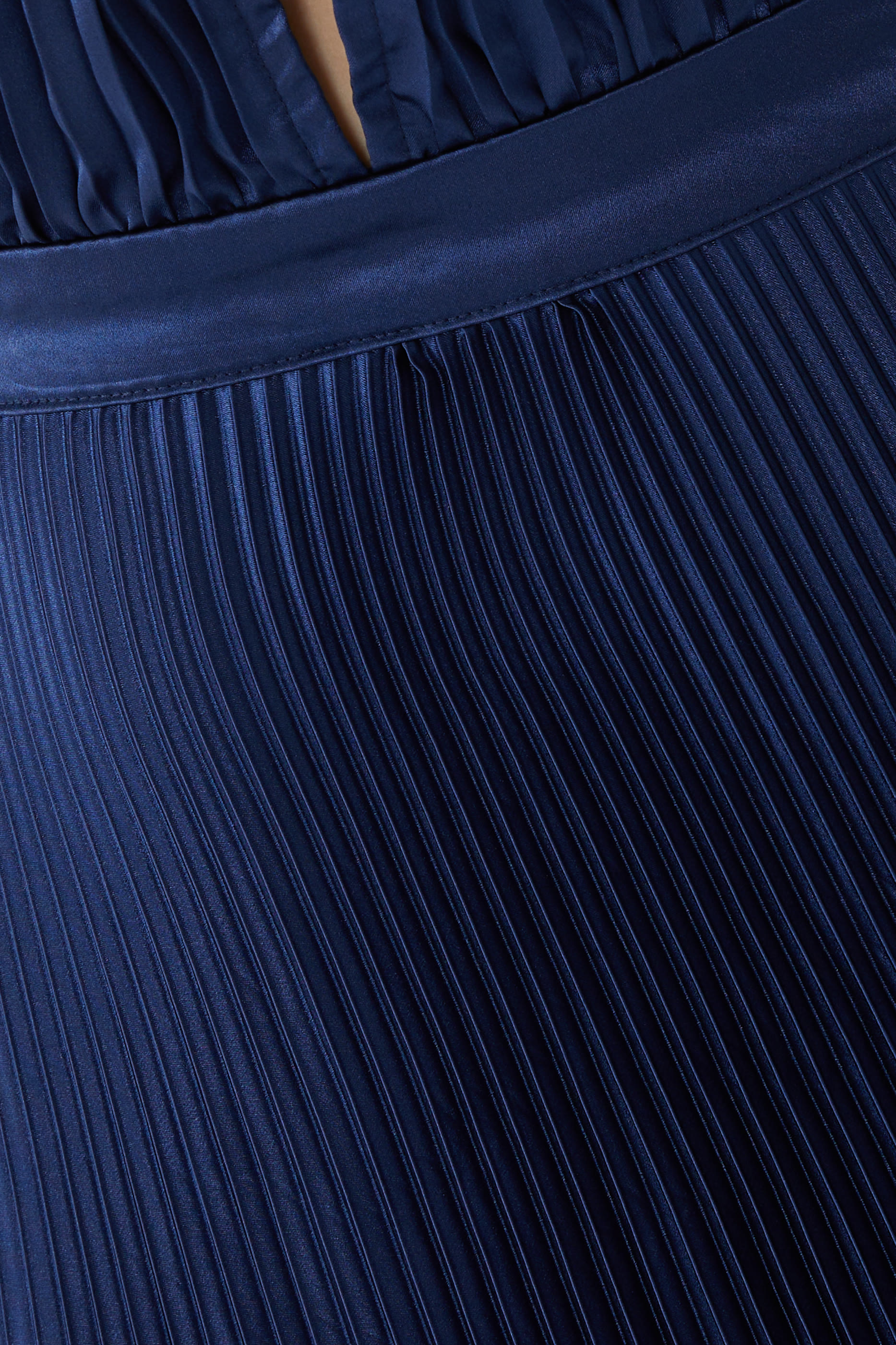 فستان سهرة إيليت