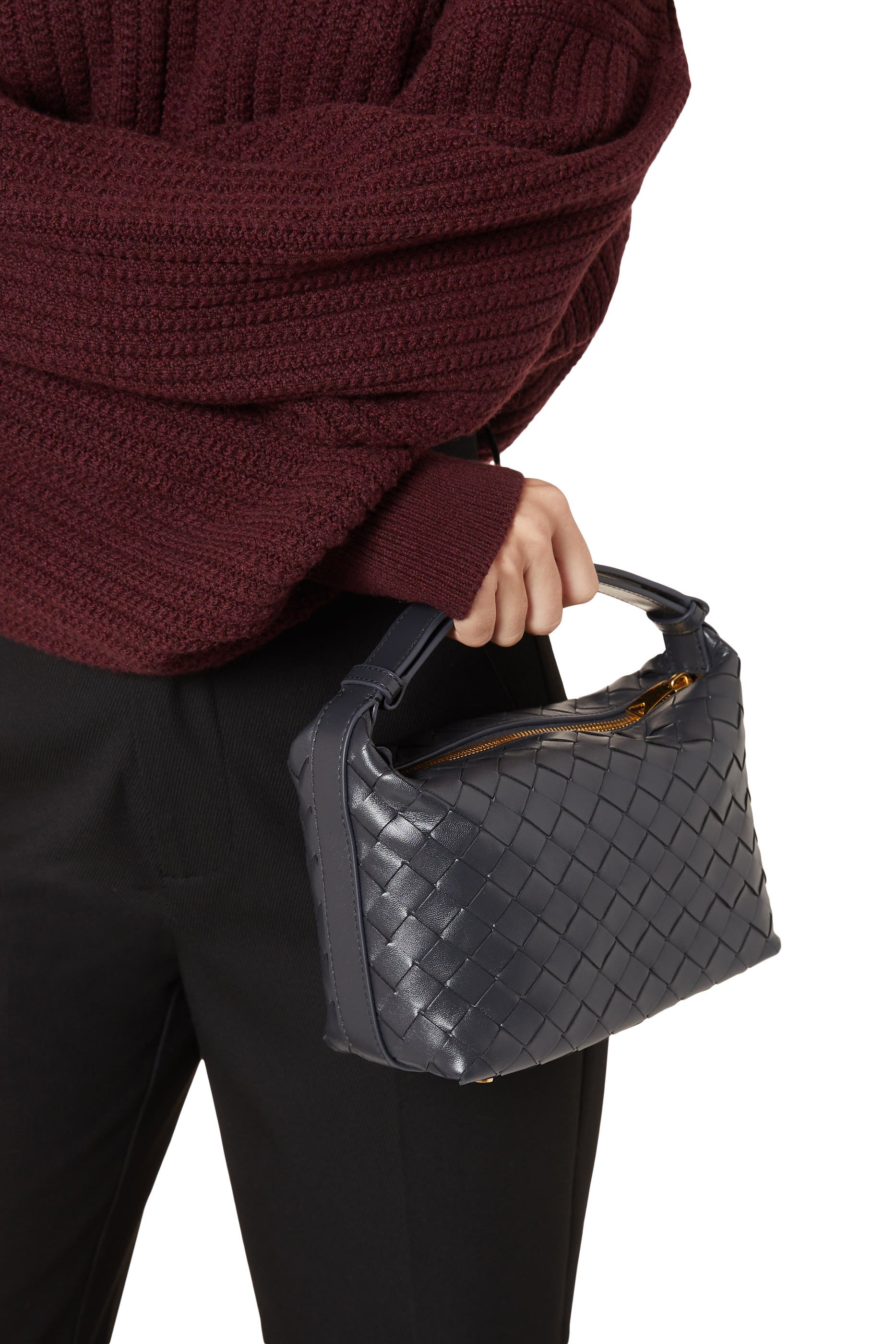 حقيبة كتف والاس صغيرة