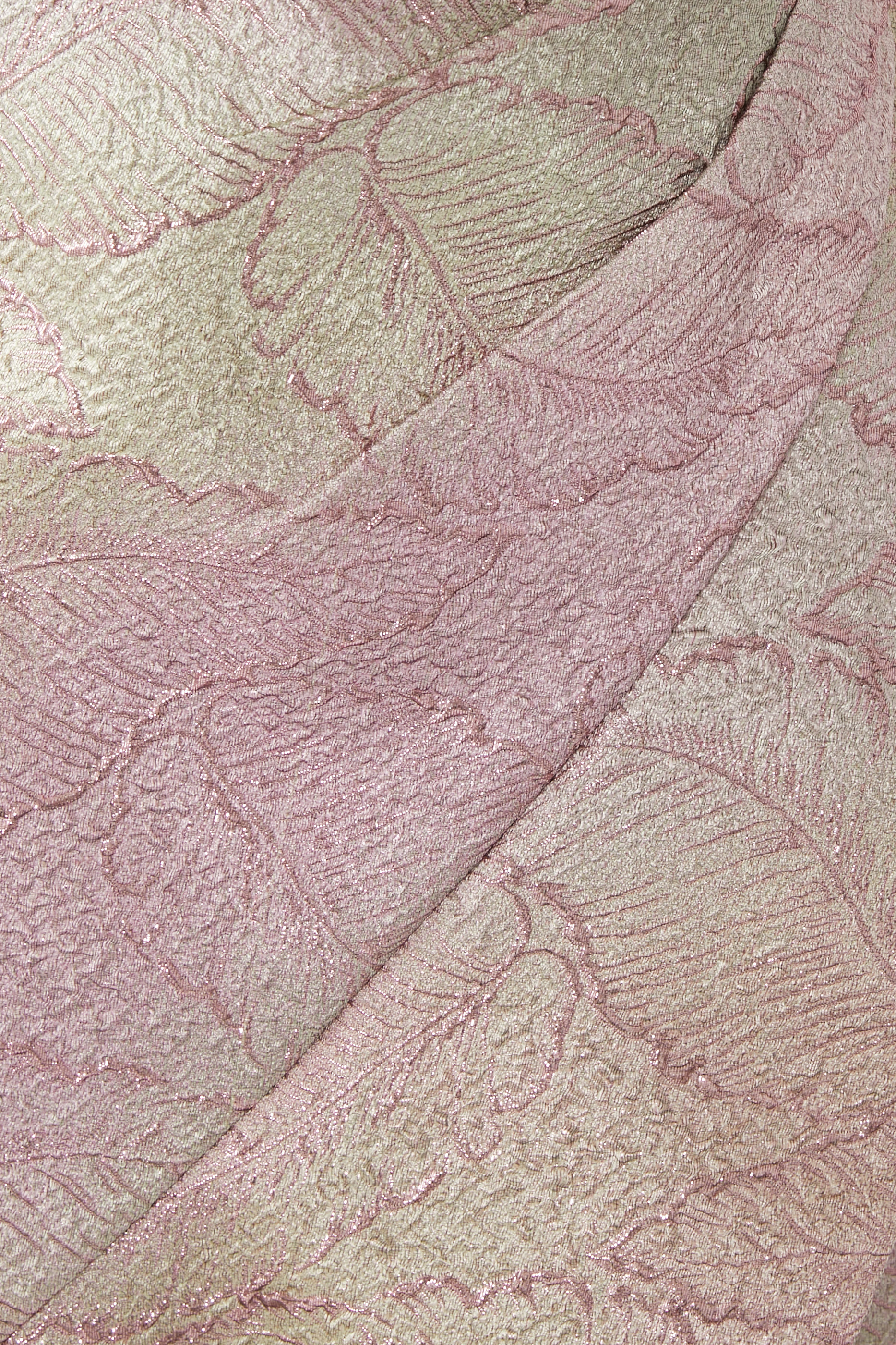 فستان سهرة بنقشة أوراق لامعة جاكار