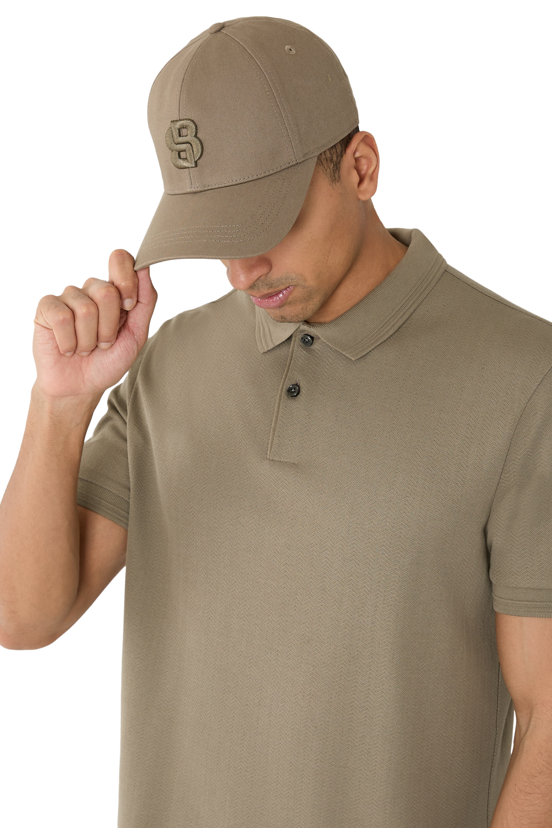 كاب مطرز بشعار B مزدوج قطن تويل