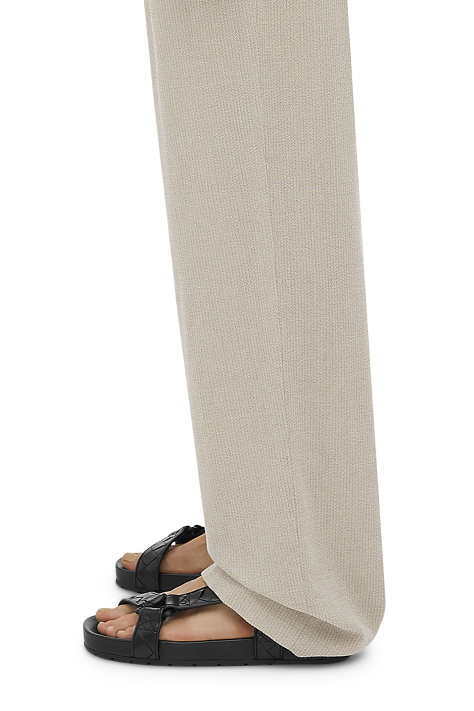 صندل تريب جلد