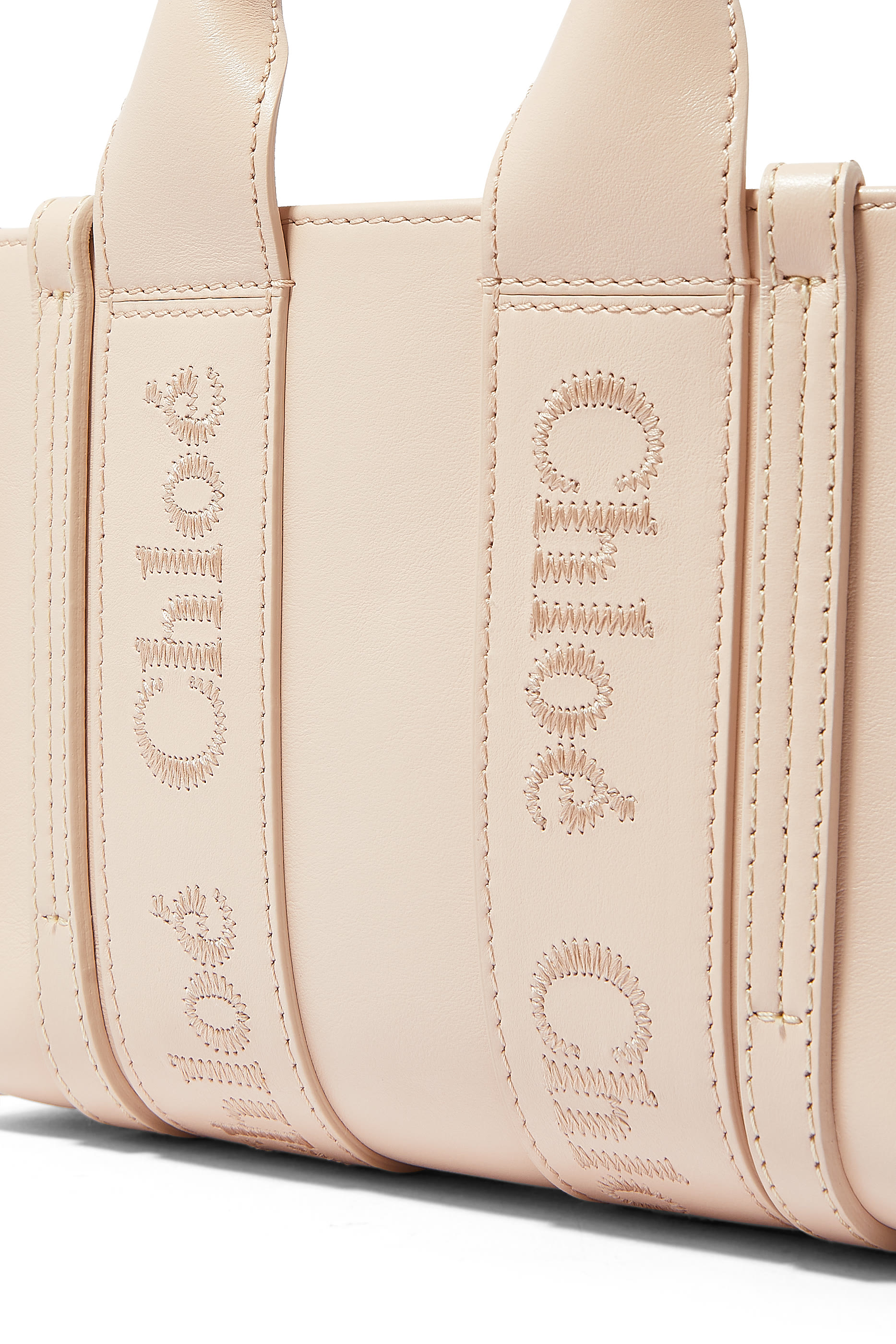 حقيبة يد وودي صغيرة