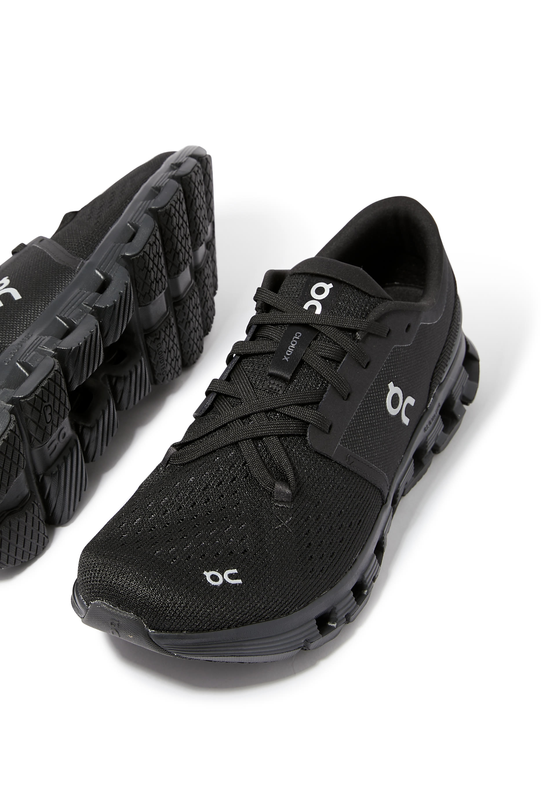 سنيكرز كلاود اكس 4 للرجال