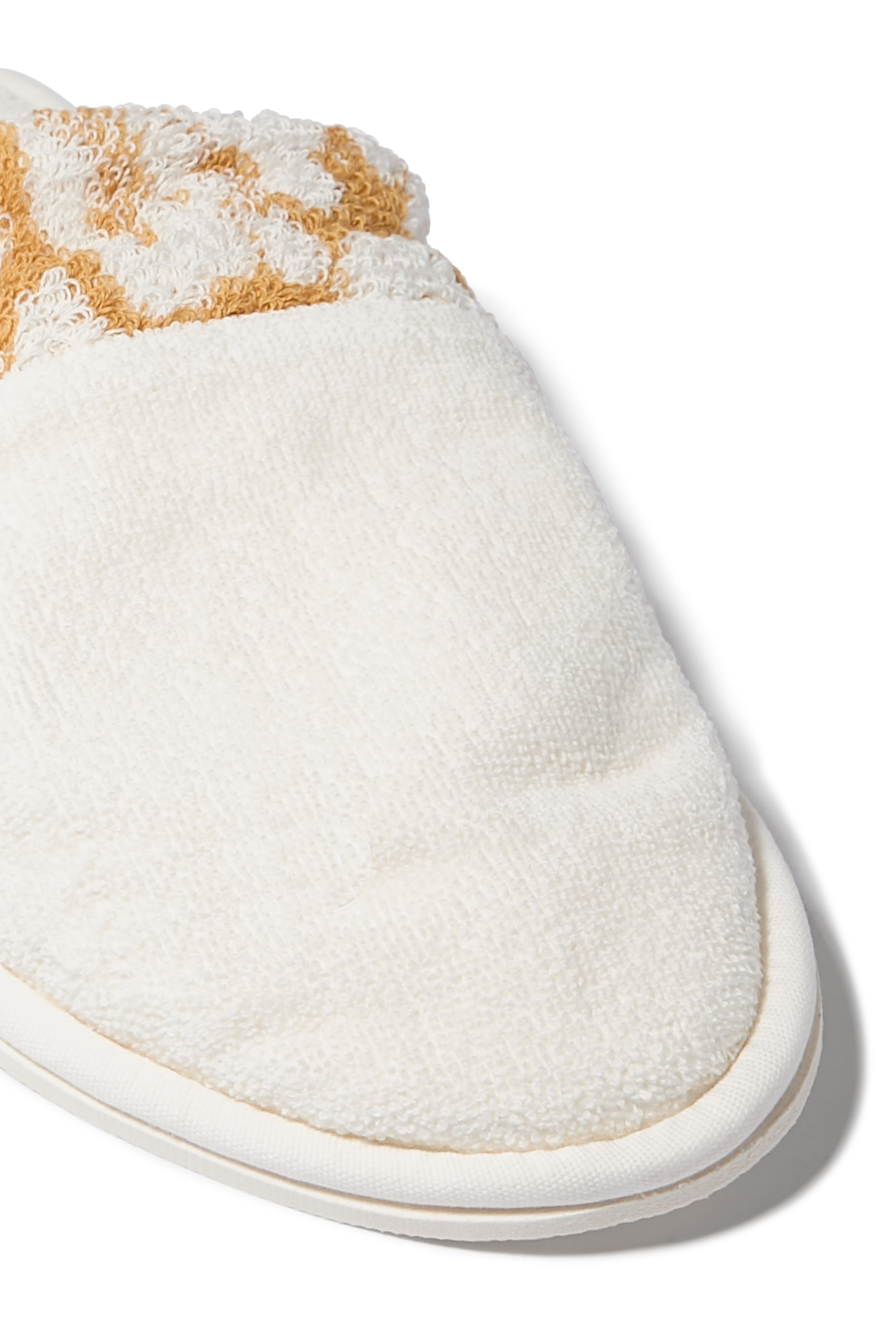 حذاء سوفاج مفتوح