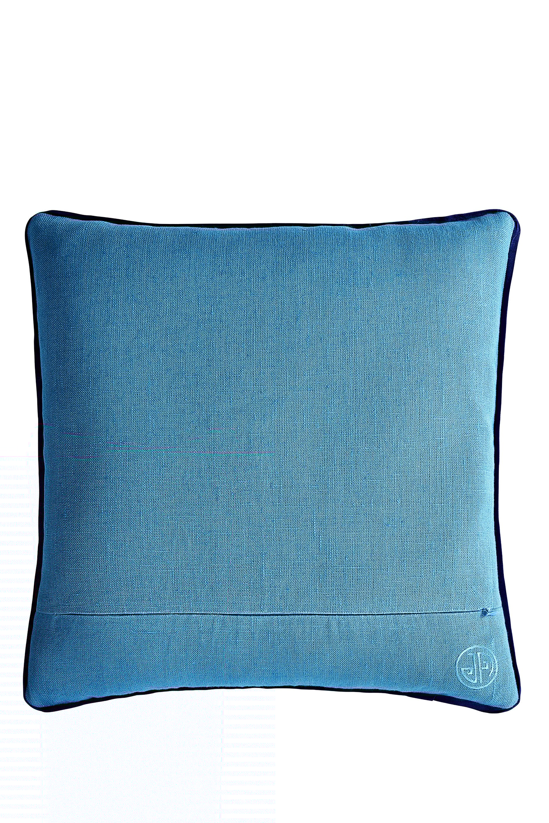 وسادة بلايا مزينة بمركب شراعي وتطريز بنمط حبل