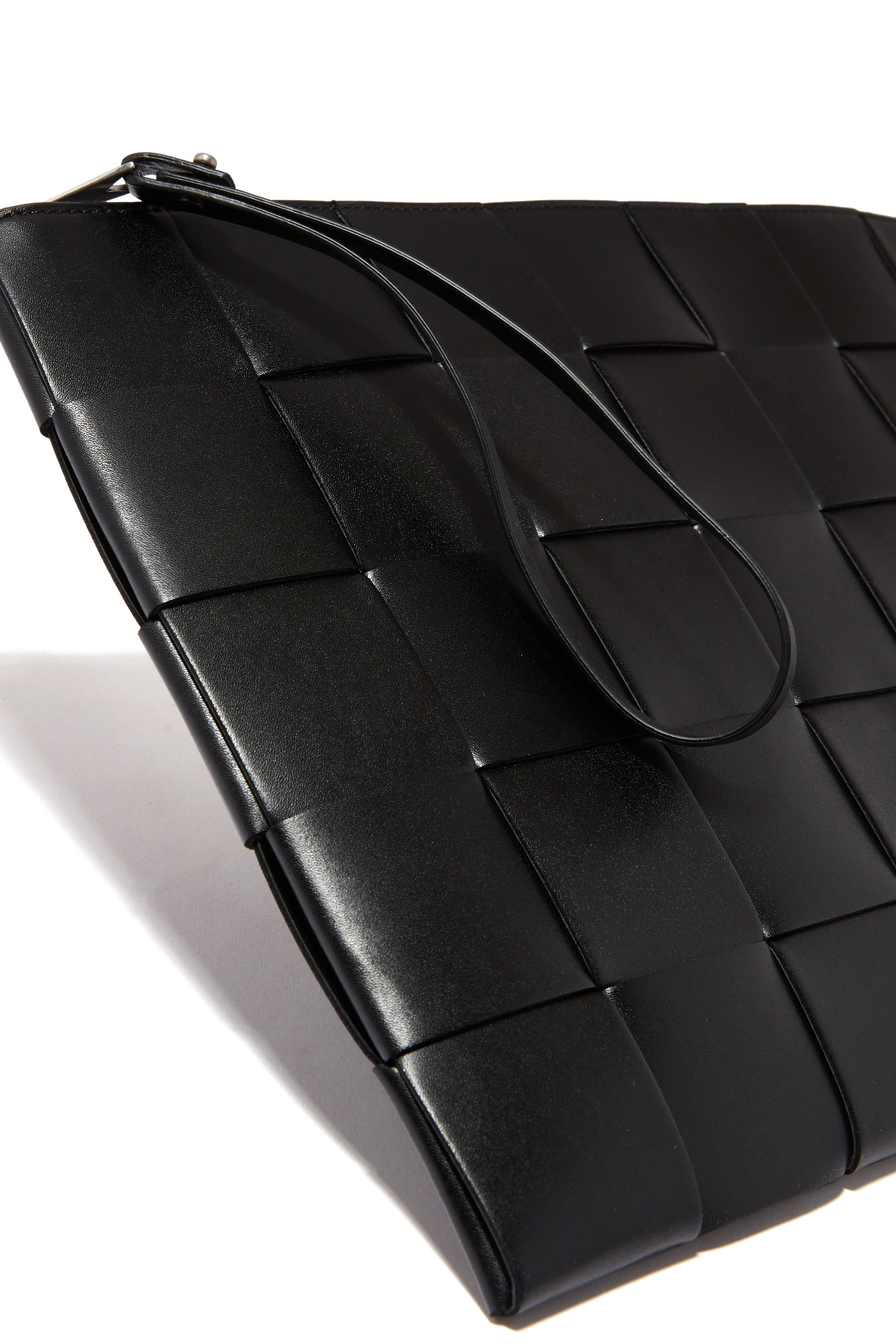 حقيبة كبيرة جلد بالتصميم المجدول