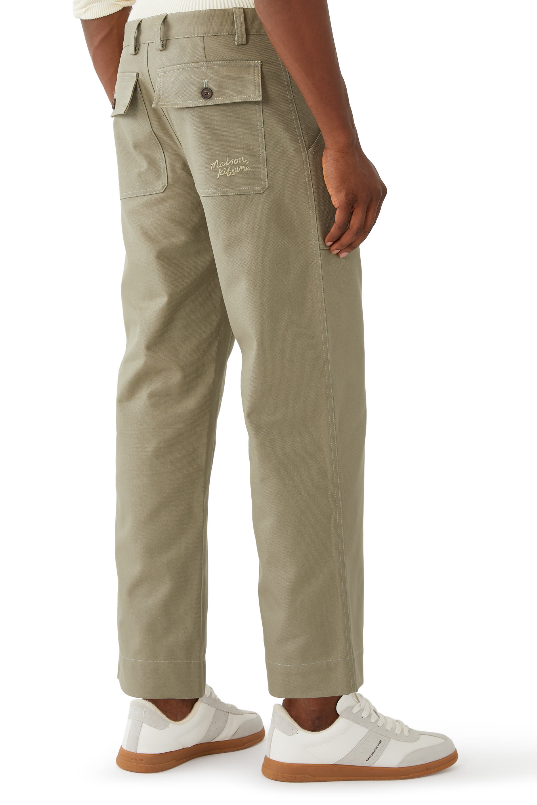 بنطال وورك وير