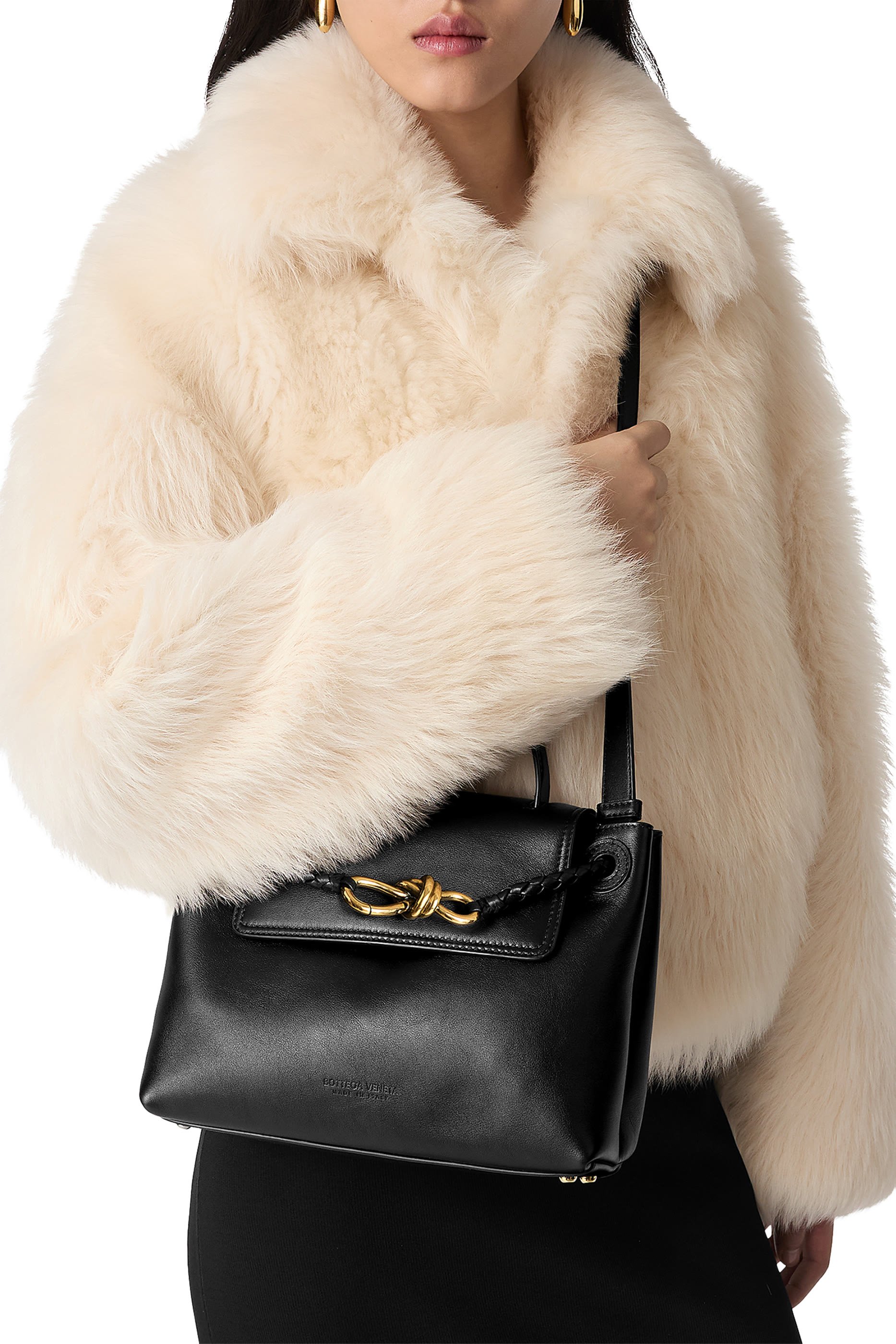 حقيبة تشاو تشاو