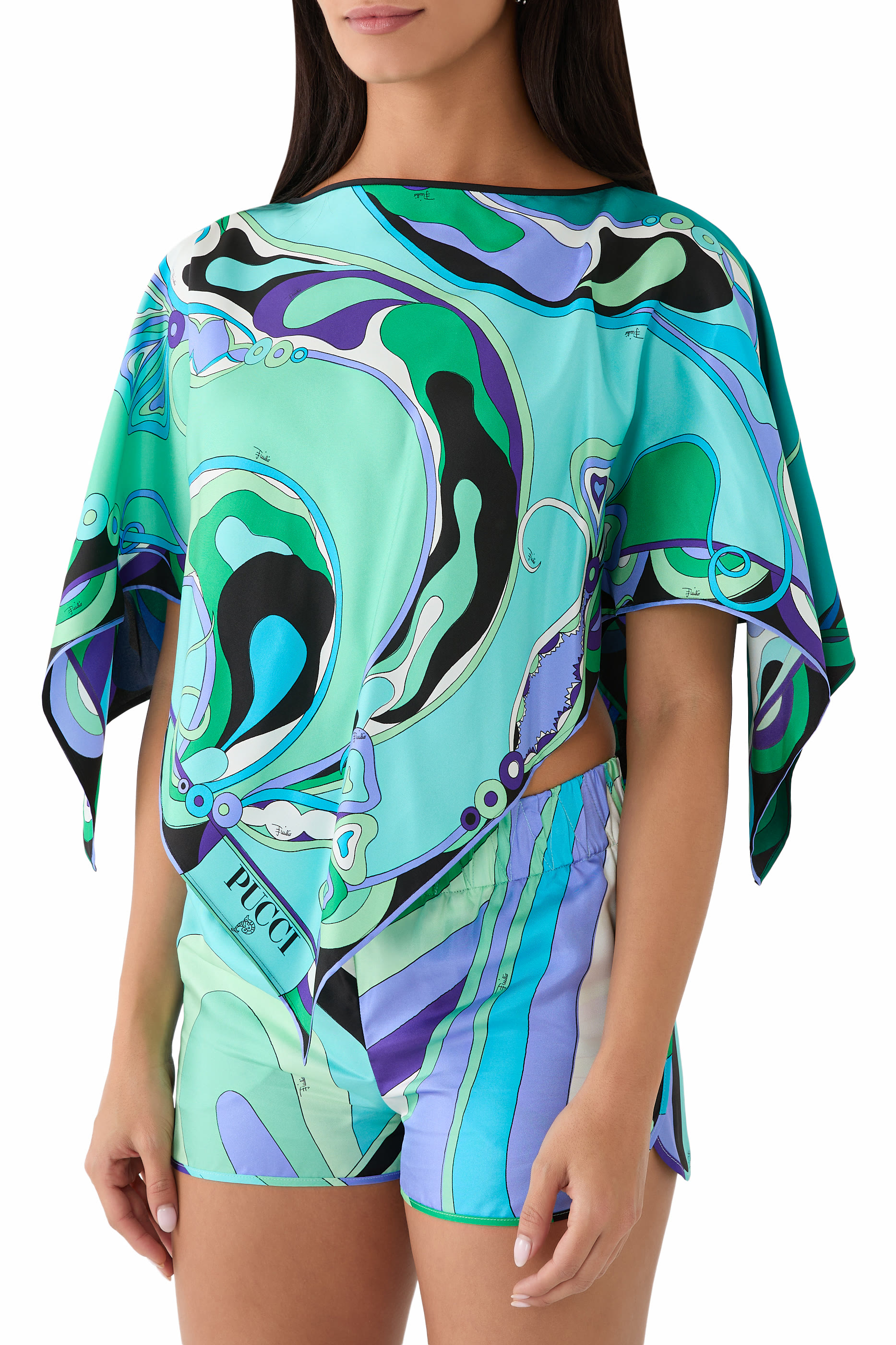 بلوزة بنقشة اوركيدي