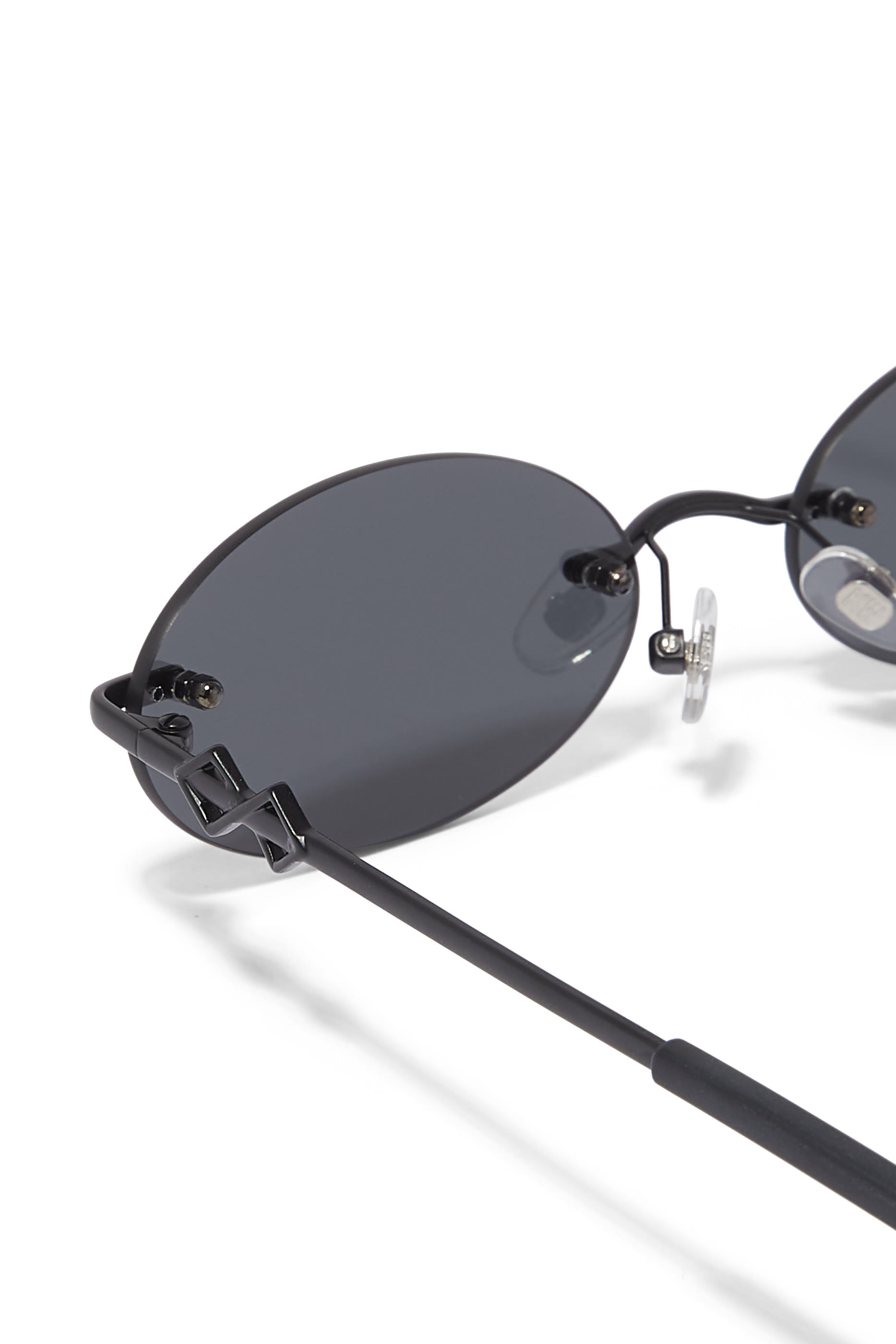 نظارة شمسية فيكي معدن