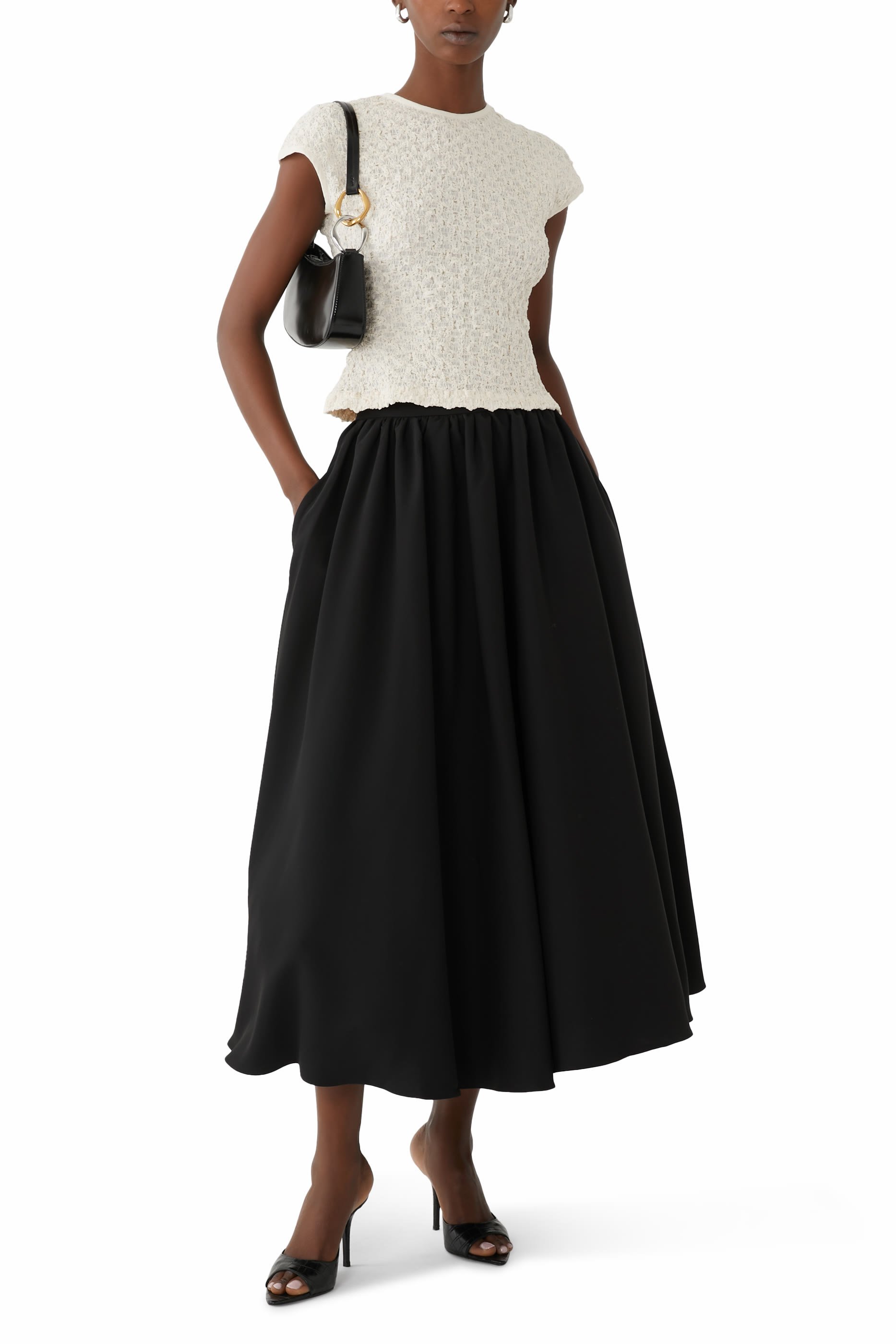 بلوزة كشكش قطن